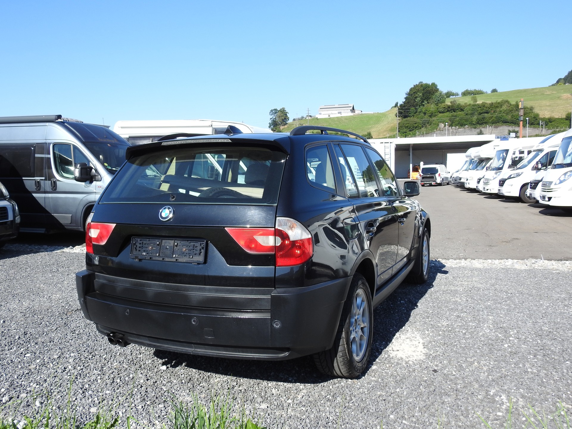 BMW X3 3.0i-image-5