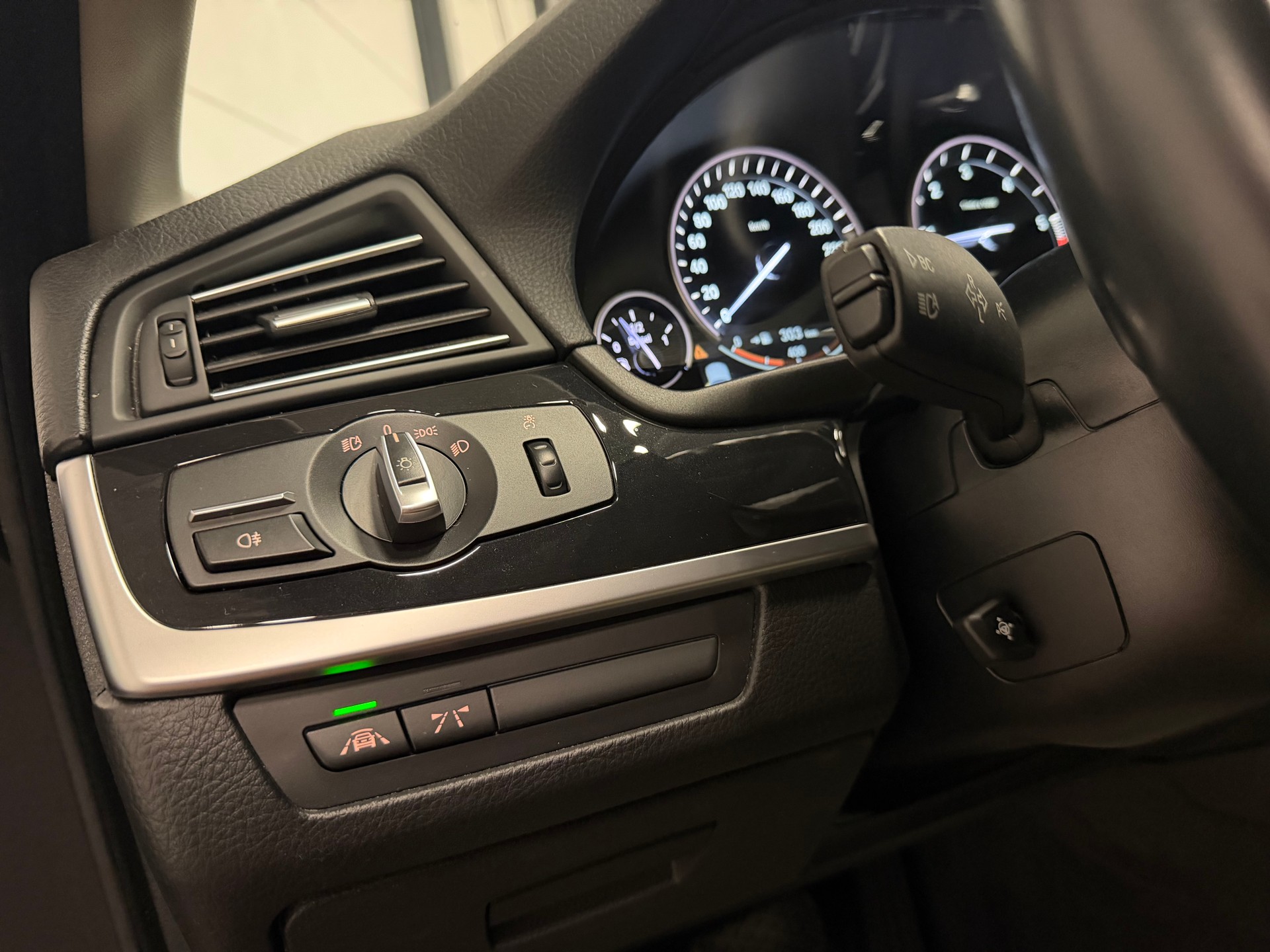 BMW 525d xDrive Steptronic-image-29