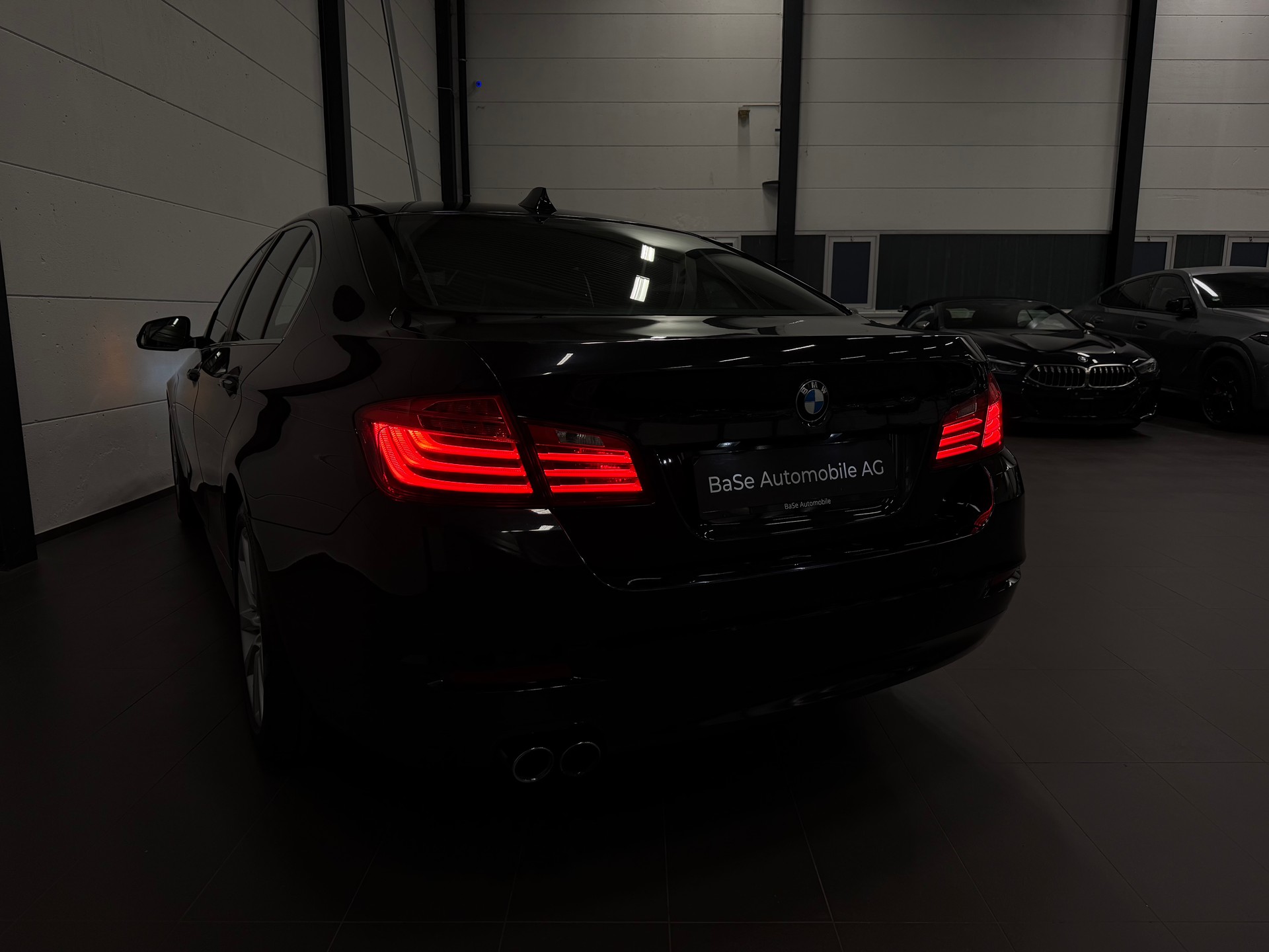 BMW 525d xDrive Steptronic-image-15