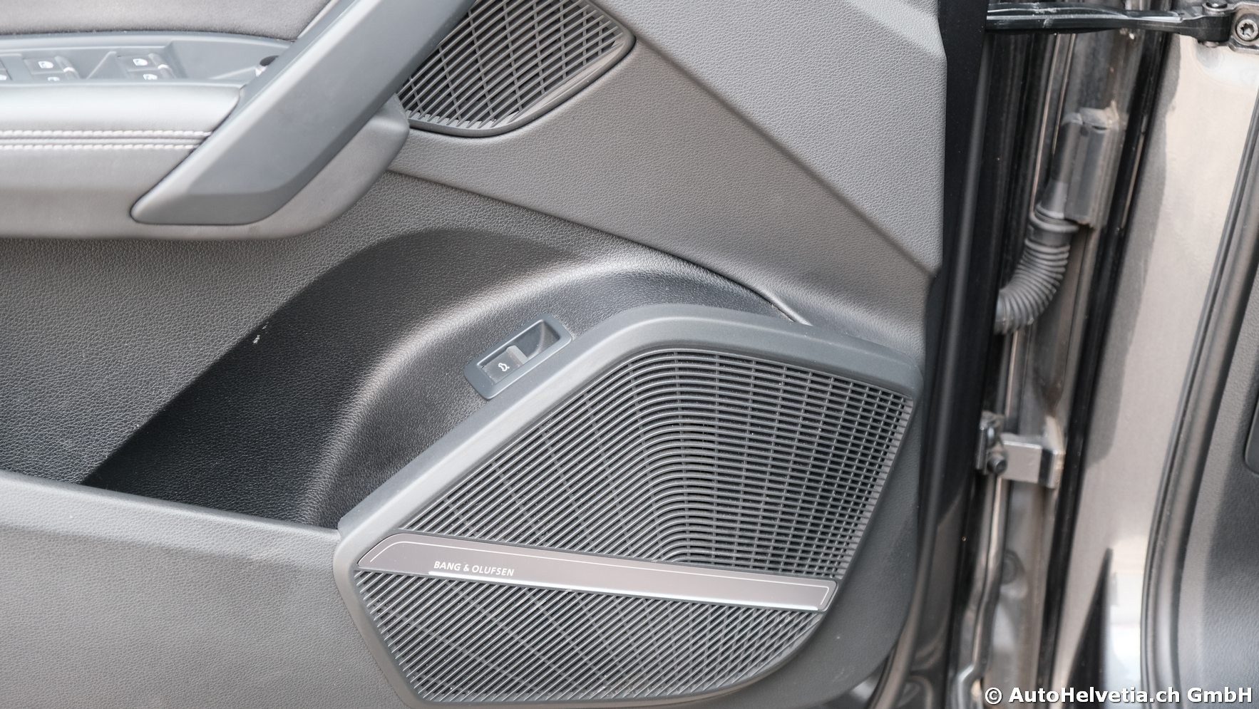 AUDI SQ5 Sportback TDI quattro tiptronic-image-15