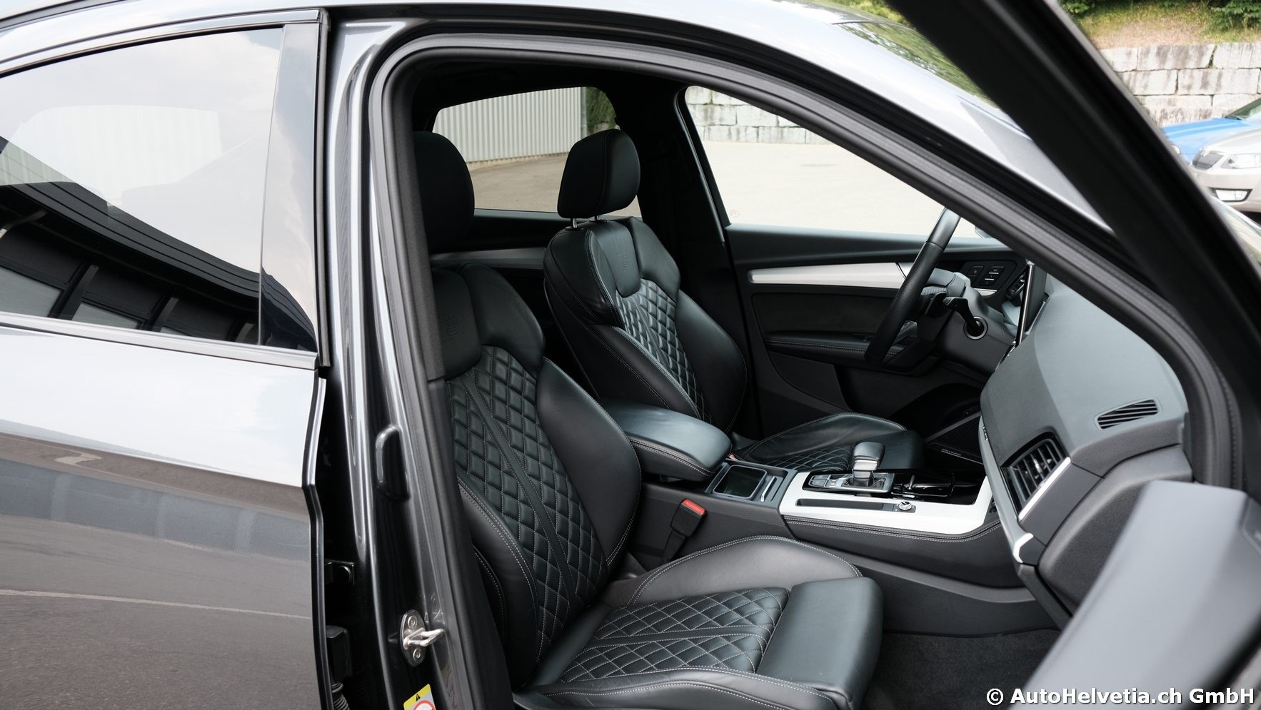 AUDI SQ5 Sportback TDI quattro tiptronic-image-12