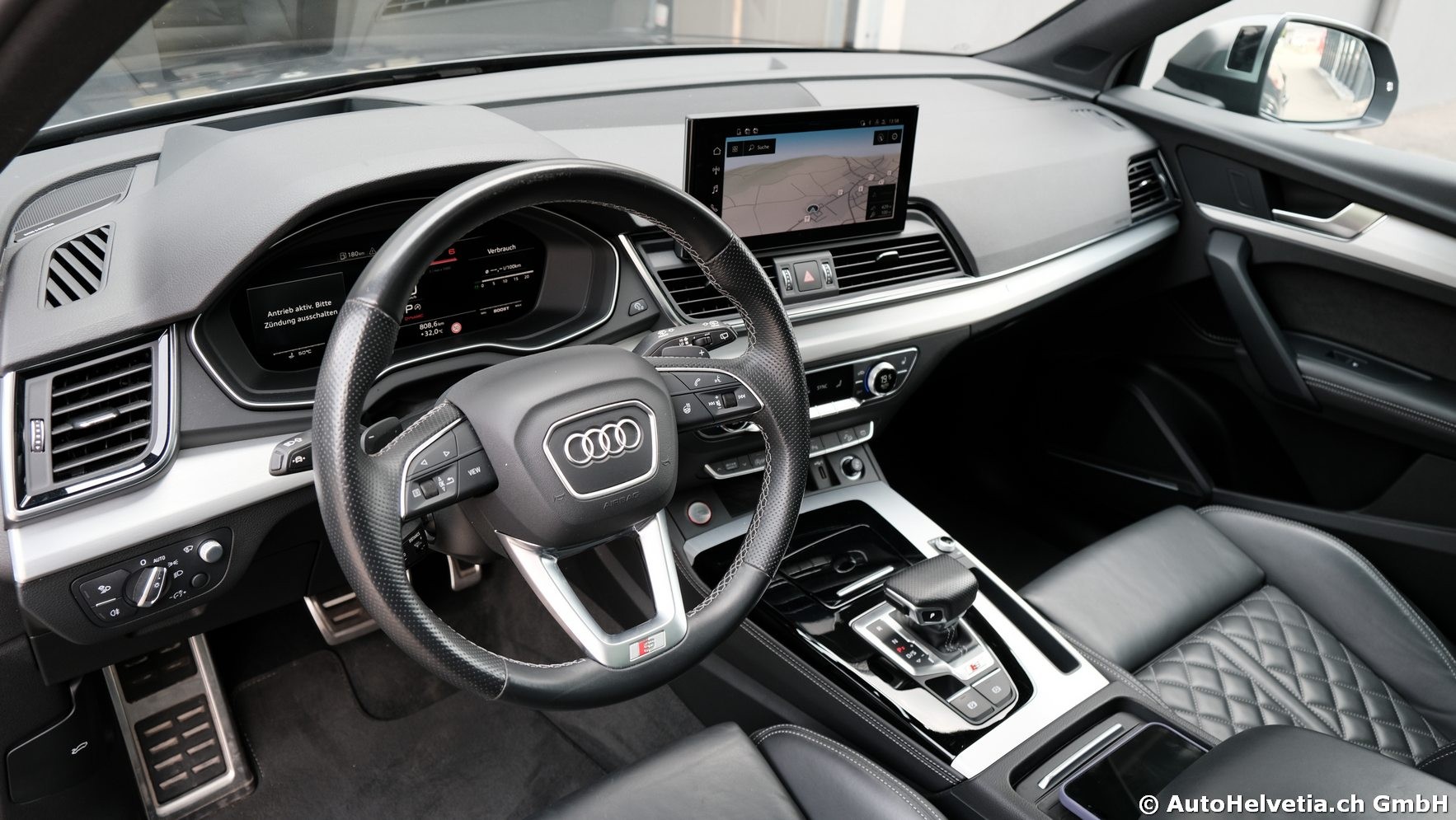 AUDI SQ5 Sportback TDI quattro tiptronic-image-9