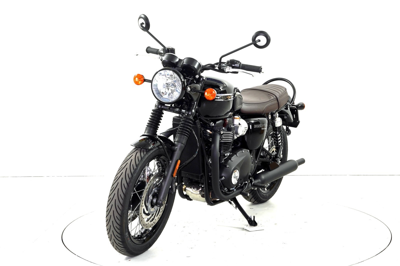 TRIUMPH Bonneville T120 ABS-showroom-element-2