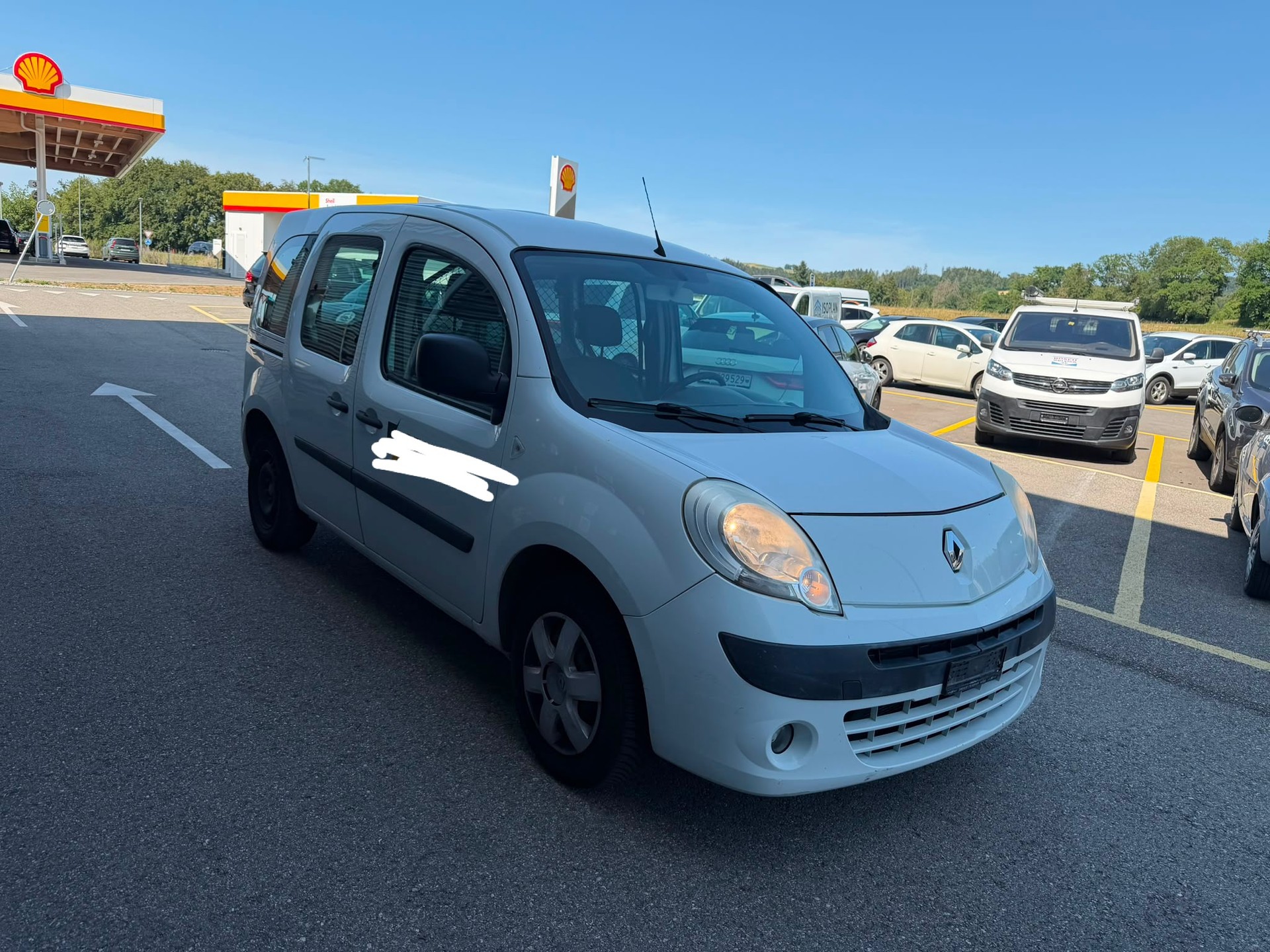RENAULT Kangoo 1.6 16V Dynamique Automatic-image-2