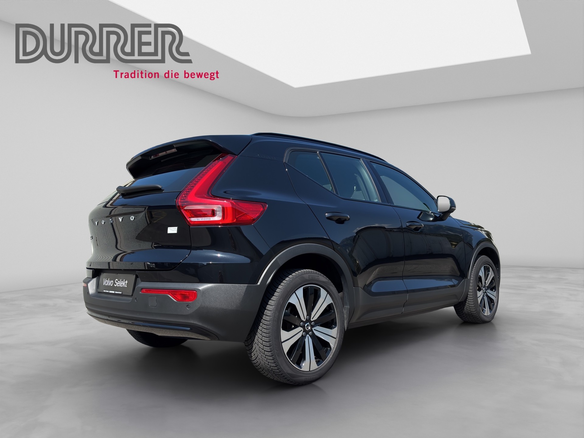 VOLVO XC40 P8 Twin Plus AWD-showroom-element-3