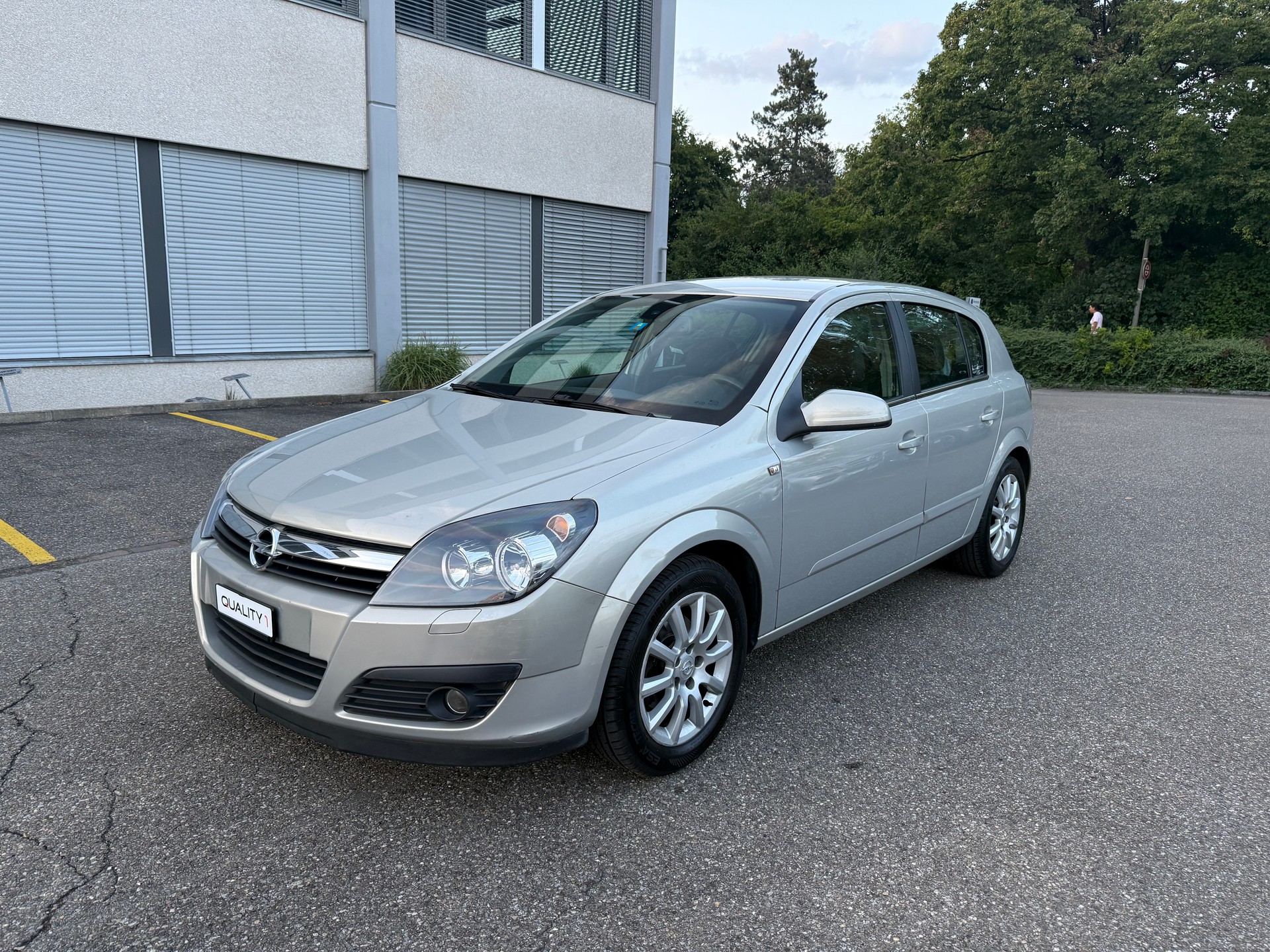 OPEL Astra 1.8i 16V Sport