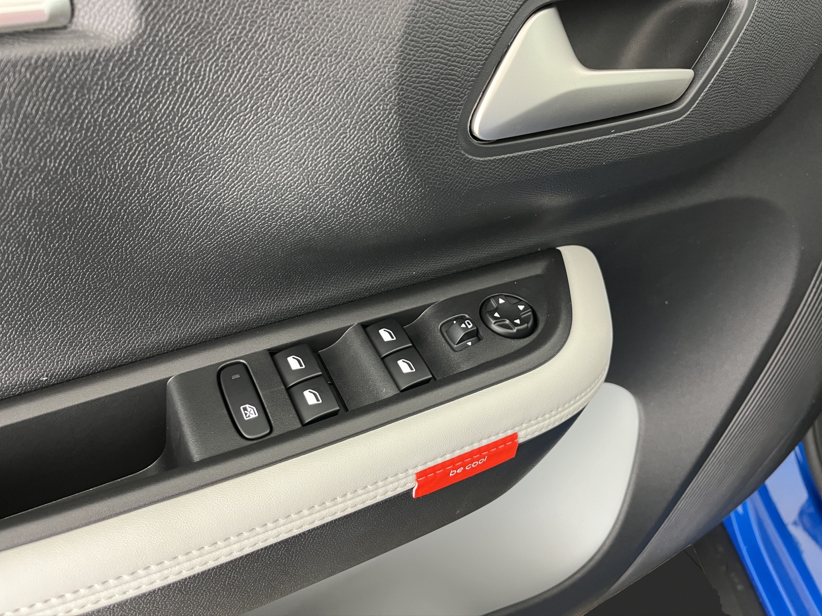 CITROEN C3 1.2 Hybrid Max-image-12