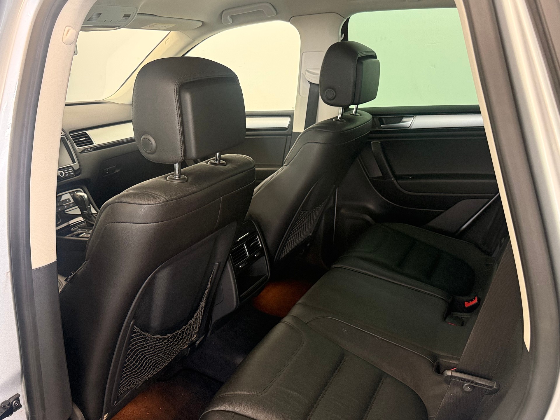 VW Touareg 3.0 TDI BlueMotion Technology Tiptronic-image-9