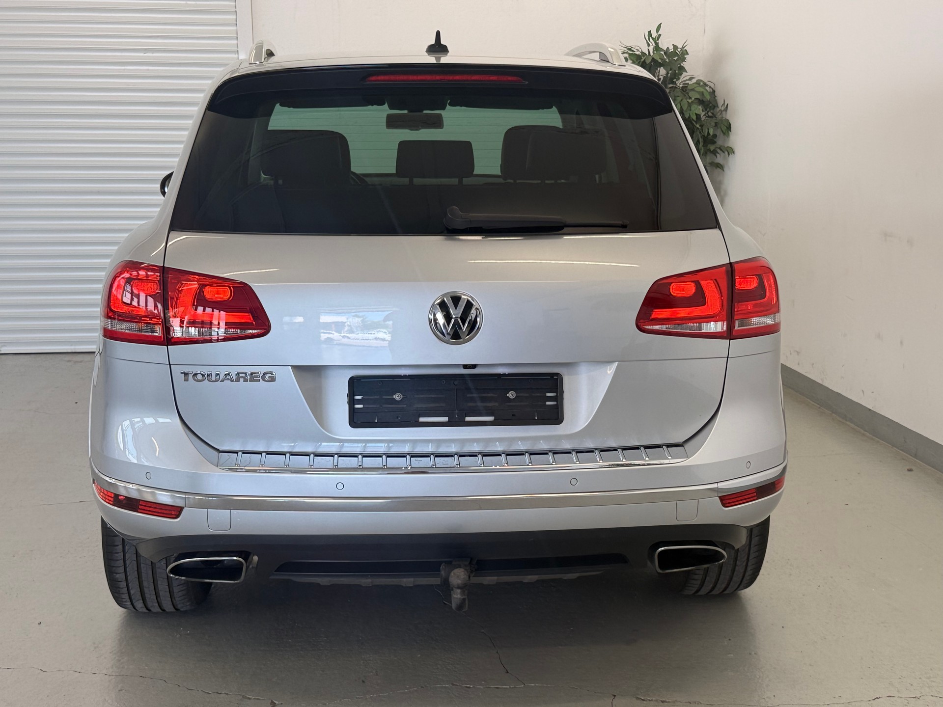 VW Touareg 3.0 TDI BlueMotion Technology Tiptronic-image-5