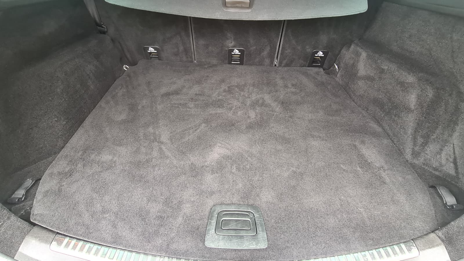 RENAULT Espace 2.0 dCi Intens EDC 6 ** Teil-Leder ** Gr-Navi ** RF-Kamera ** Lenkrad Heizung ** H.Up Disp ** Schiebedach ** Ab MFK **-image-9