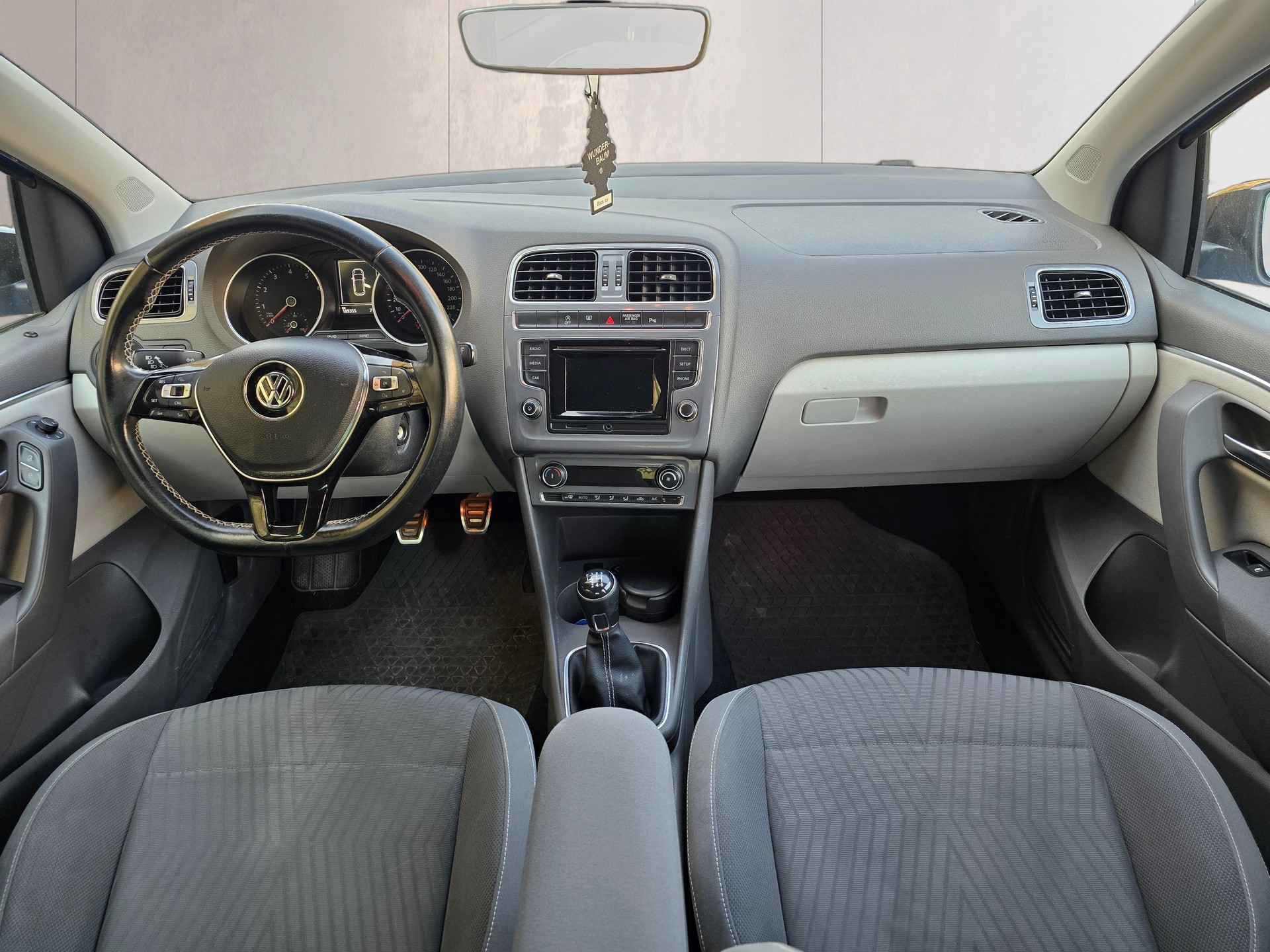 VW Polo 1.2 TSI BMT Comfortline-image-14