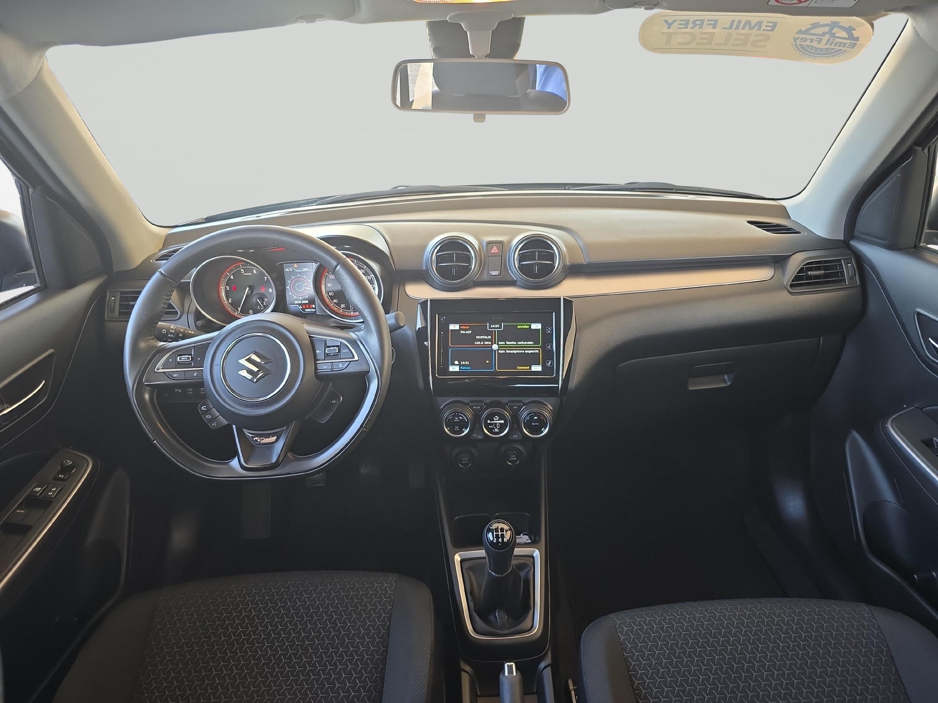 SUZUKI Swift 1.2 Piz Sulai Top Hybrid 4x4-image-8