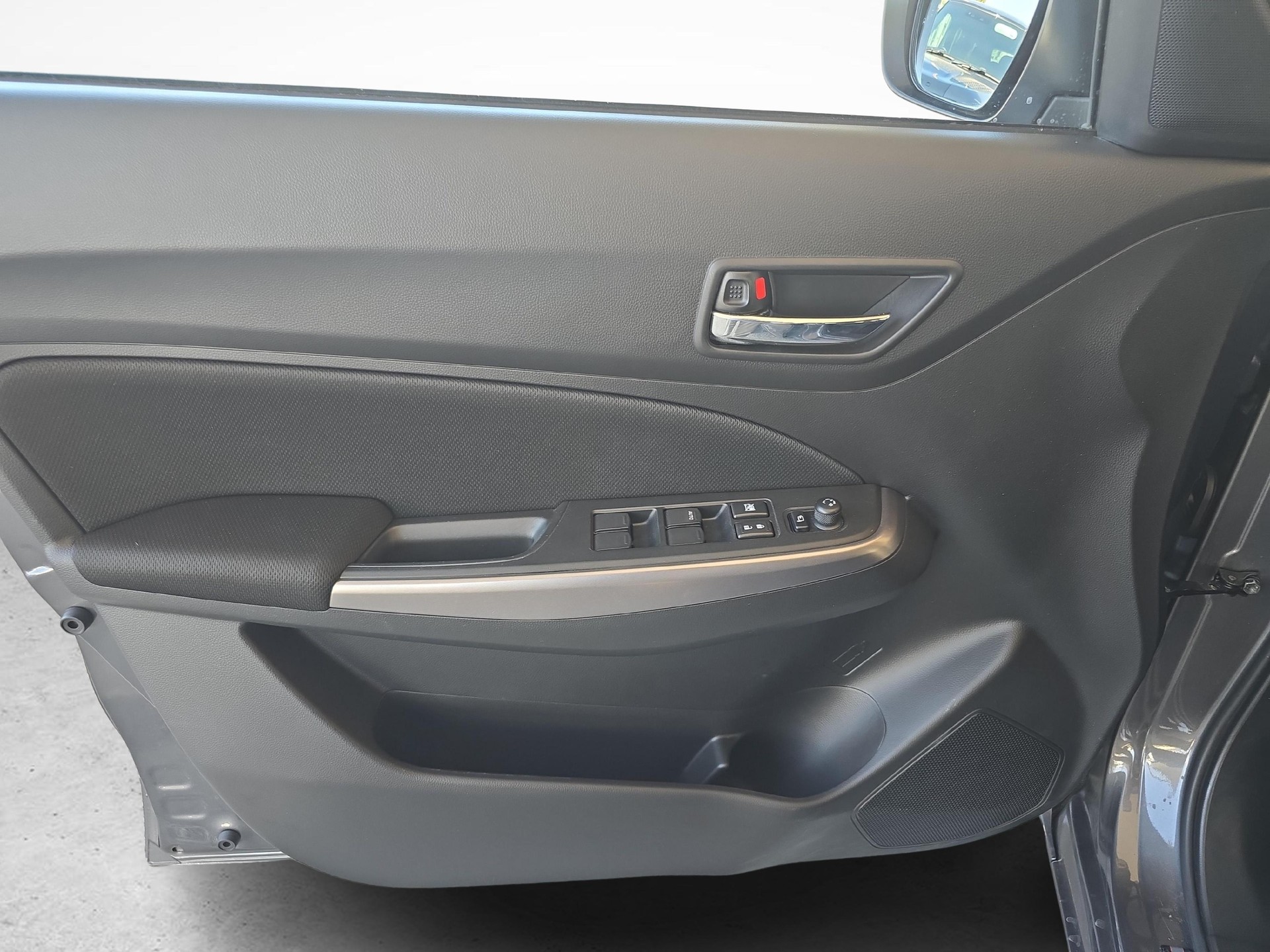 SUZUKI Swift 1.2 Piz Sulai Top Hybrid 4x4-image-19