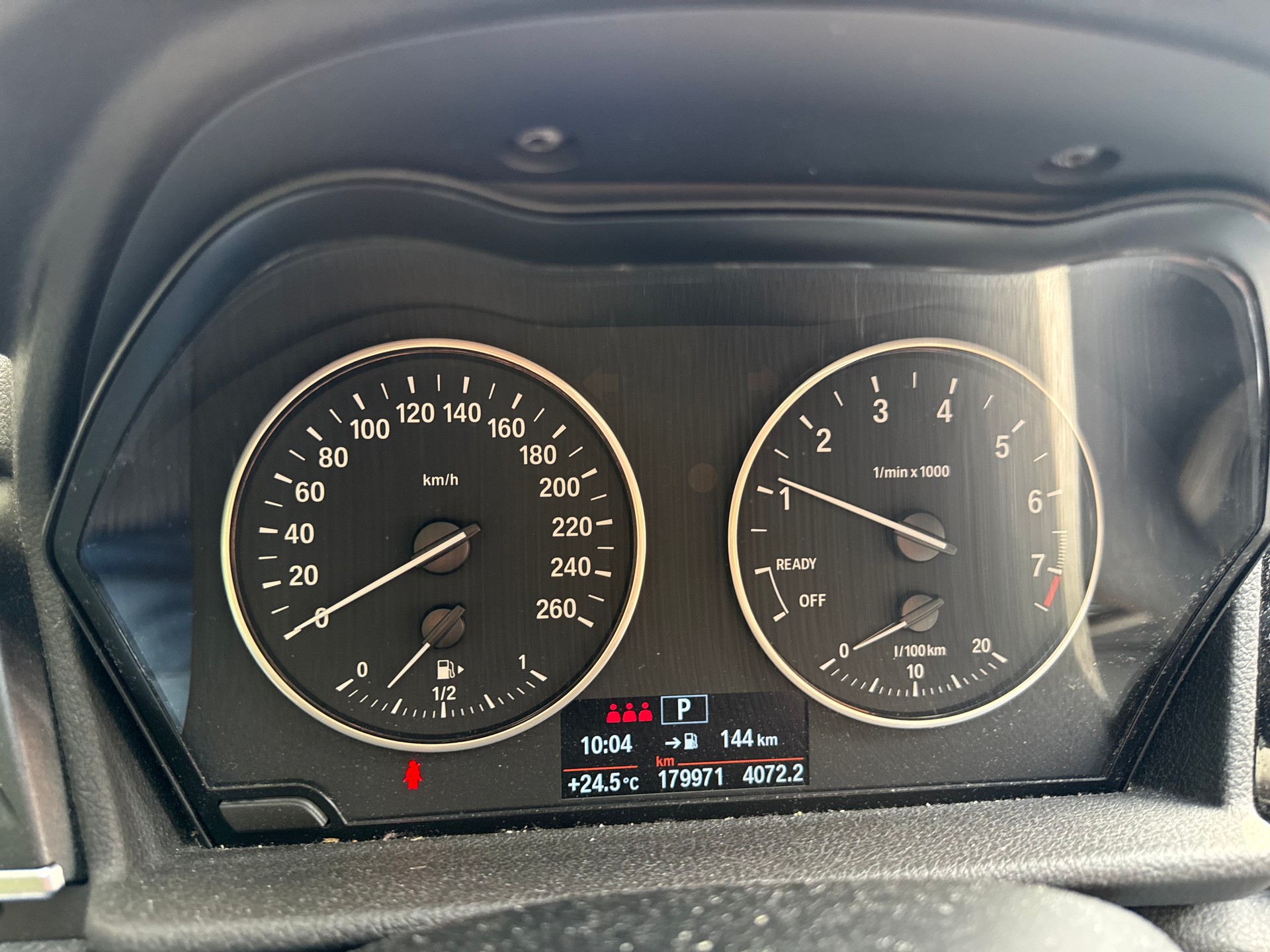 BMW 220i Active Tourer Sport Line Steptronic-image-9