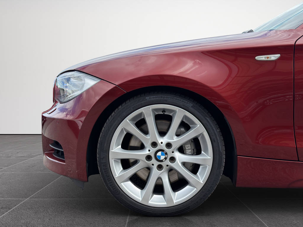BMW 135i Cabrio-image-13