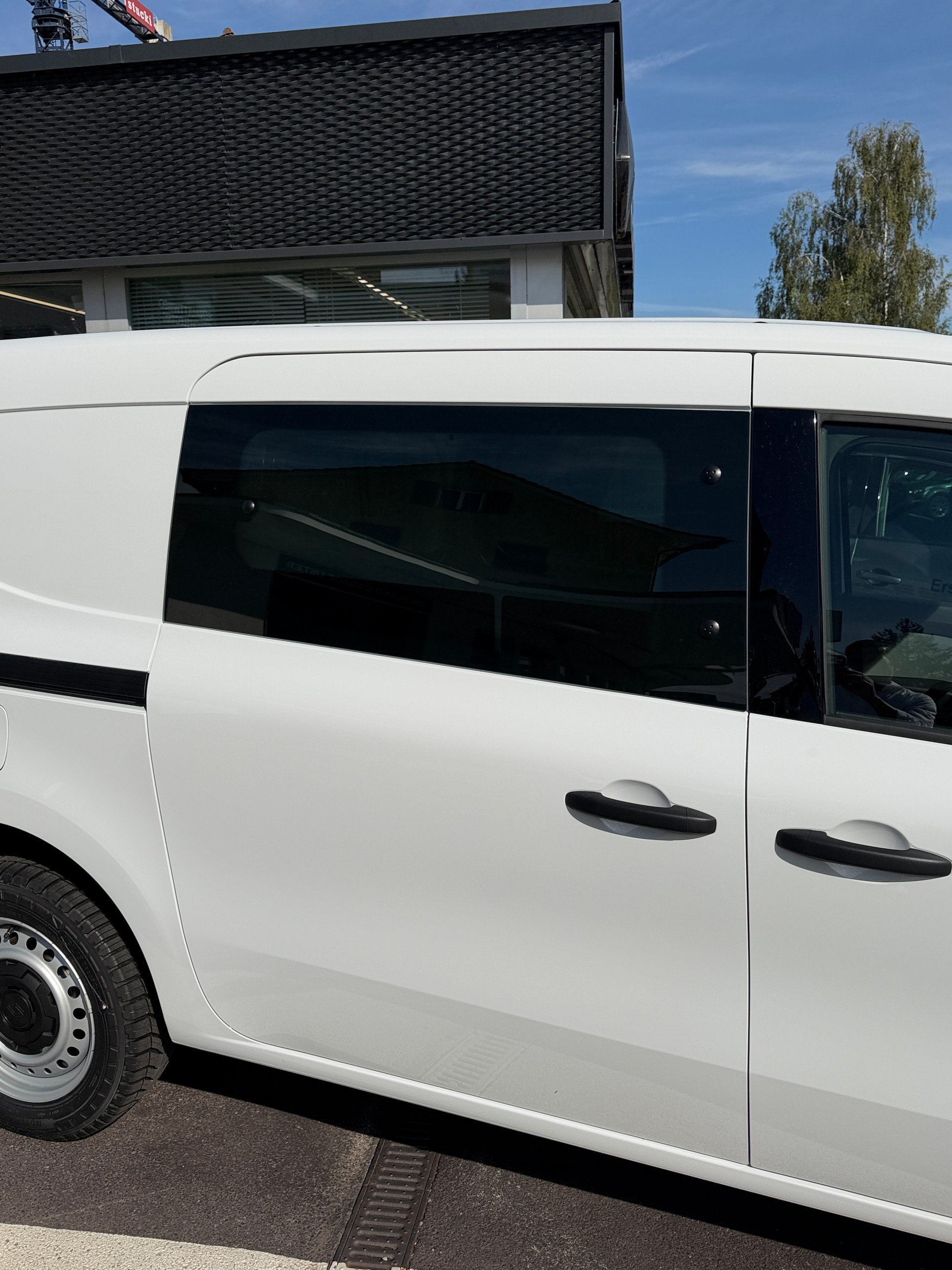 RENAULT Kangoo Van EV45 Standard 22kW Extra-image-8