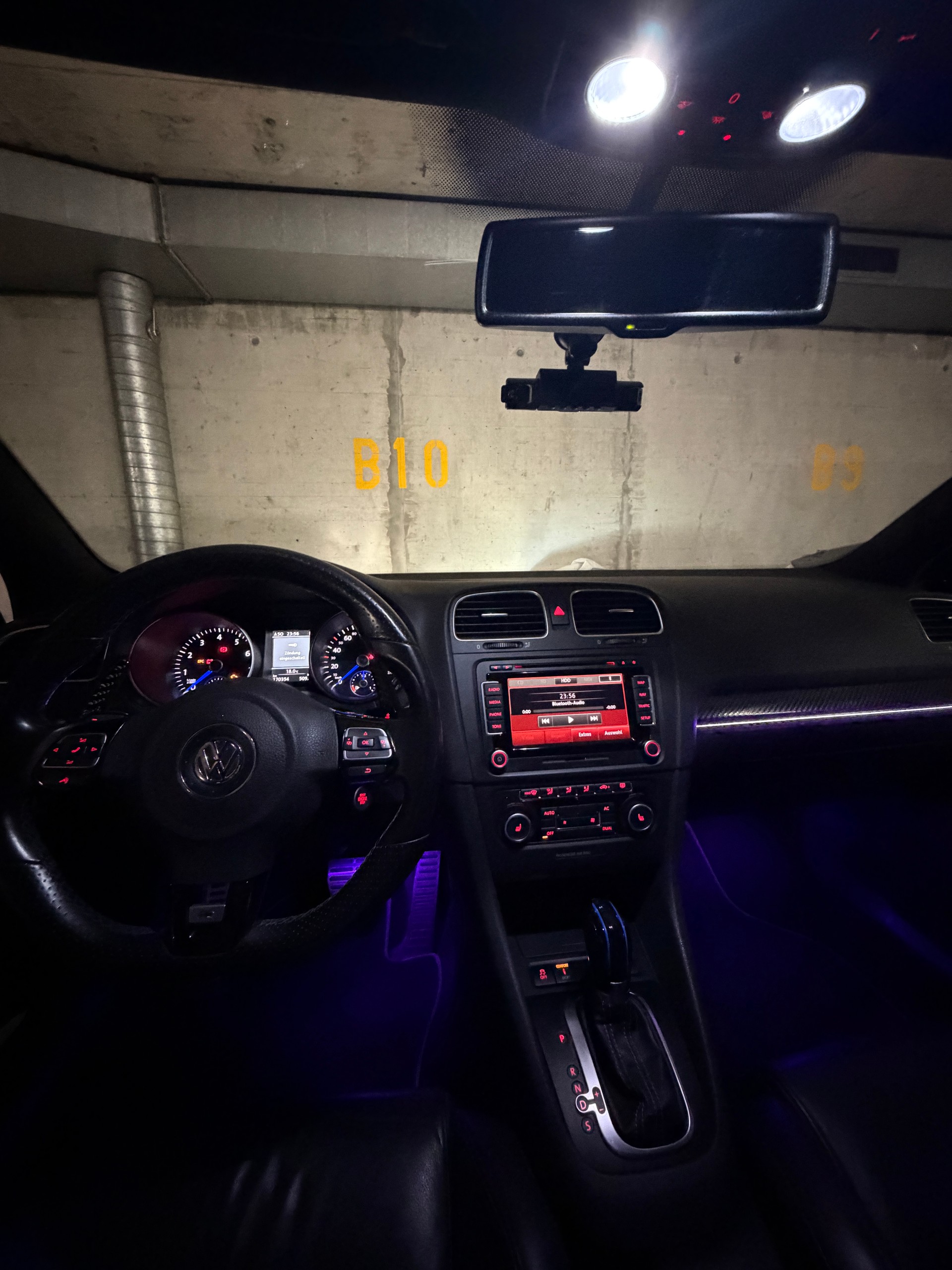 VW 2.0 TSI R DSG 4motion-image-9