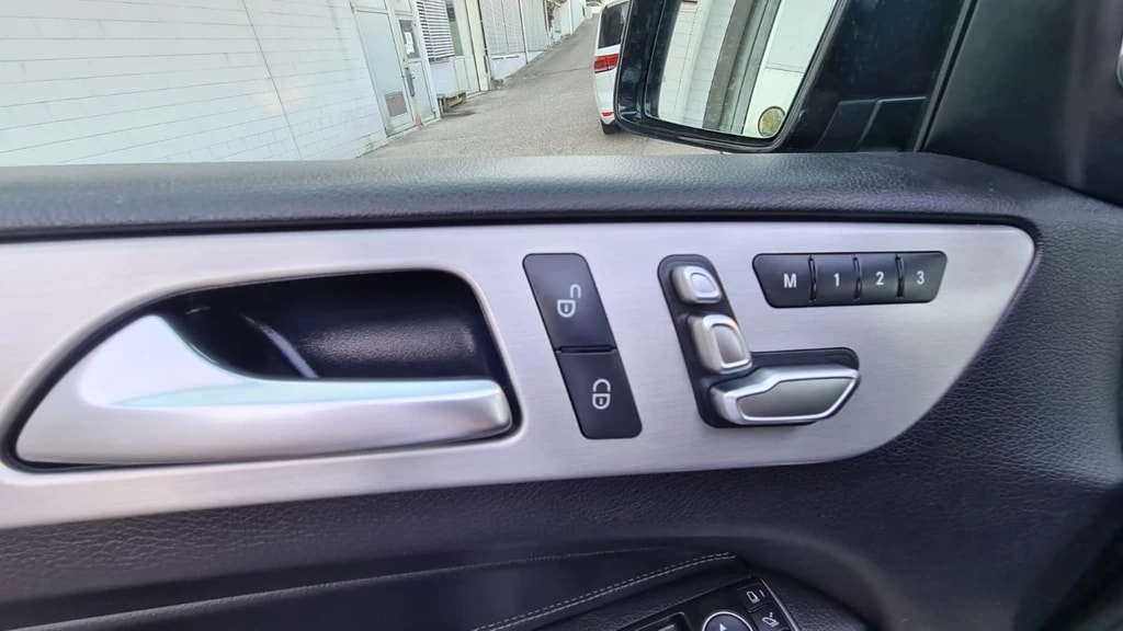 MERCEDES-BENZ GLE 400 Executive 4Matic 7G-Tronic ** 333 PS ** Voll-Leder ** Sitzmemory ** Gr-Navi ** RF-Kamera 360° ** Anh-Kupplung ** HUD **-image-8