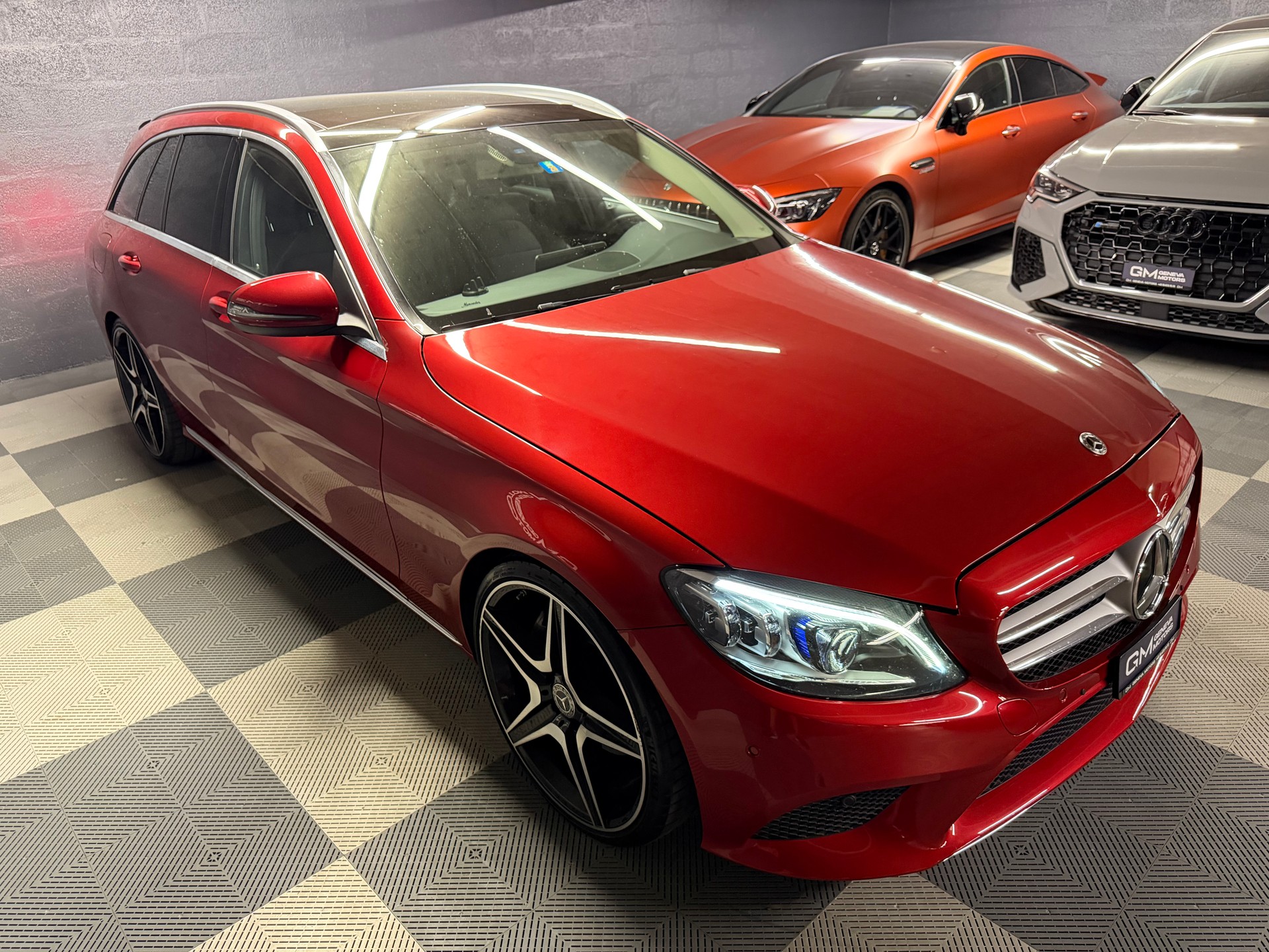 MERCEDES-BENZ C 300 Avantgarde 4Matic 9G-Tronic-image-2