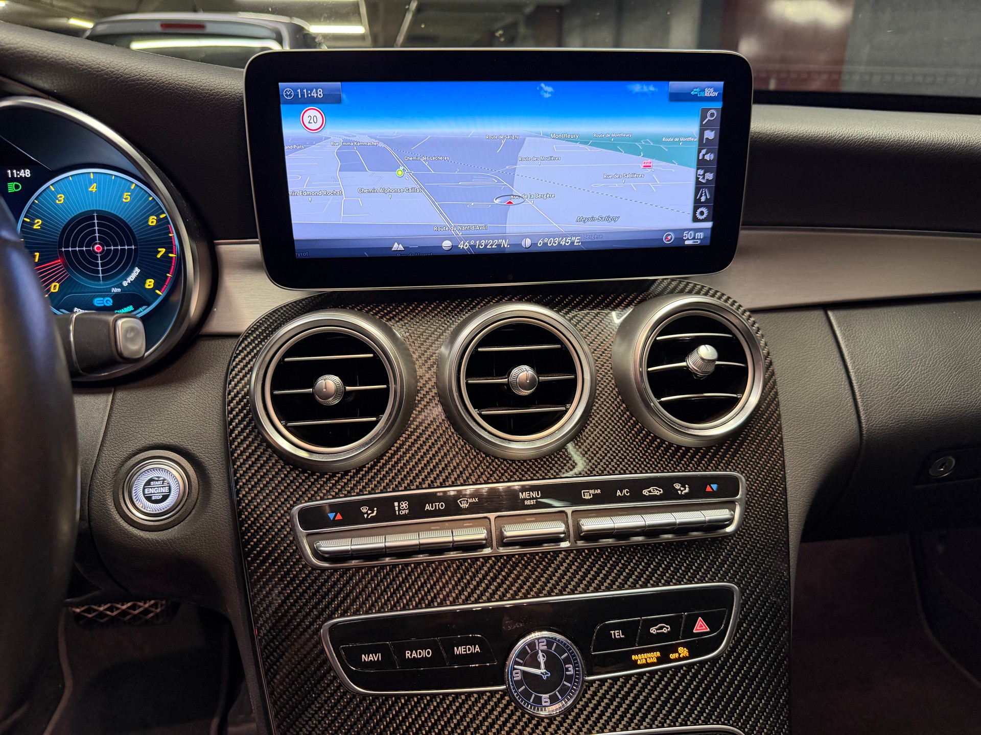 MERCEDES-BENZ C 300 Avantgarde 4Matic 9G-Tronic-image-12