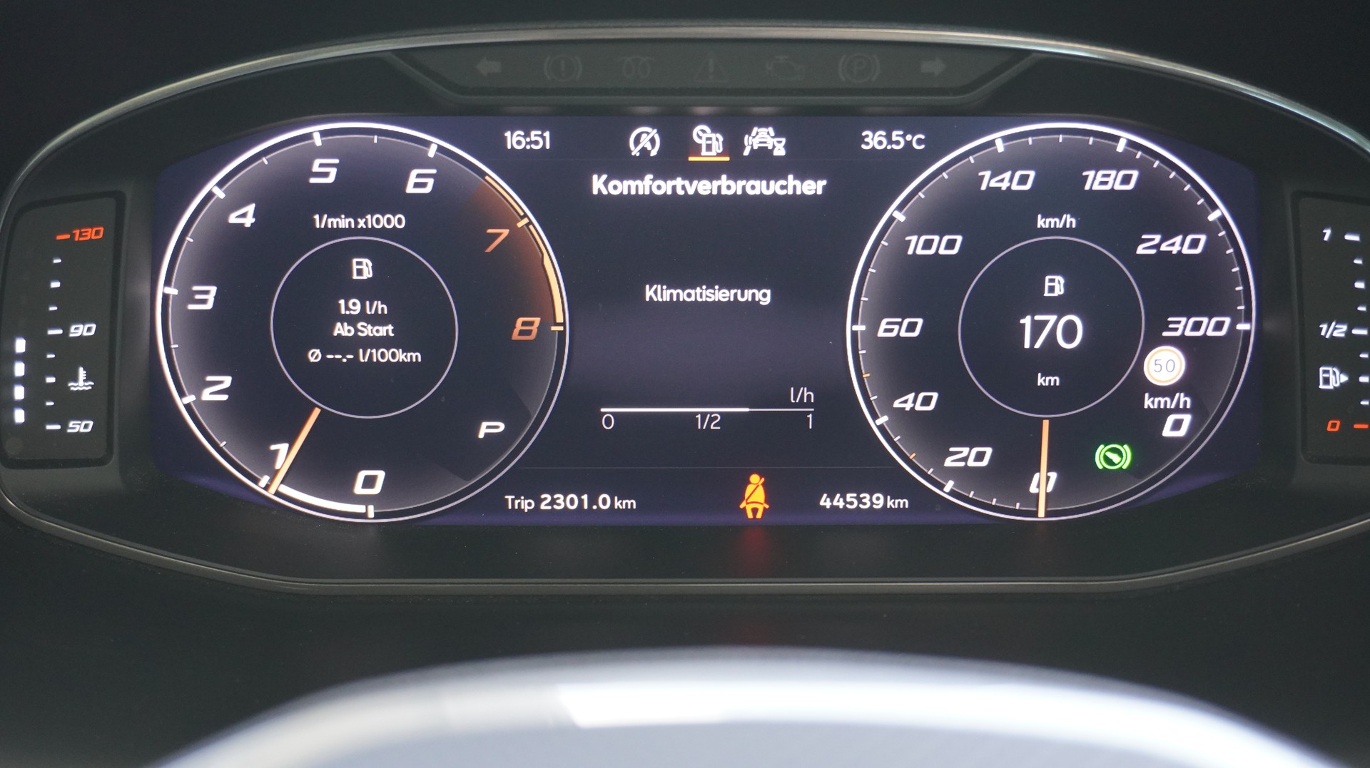 CUPRA ATECA-showroom-element-1