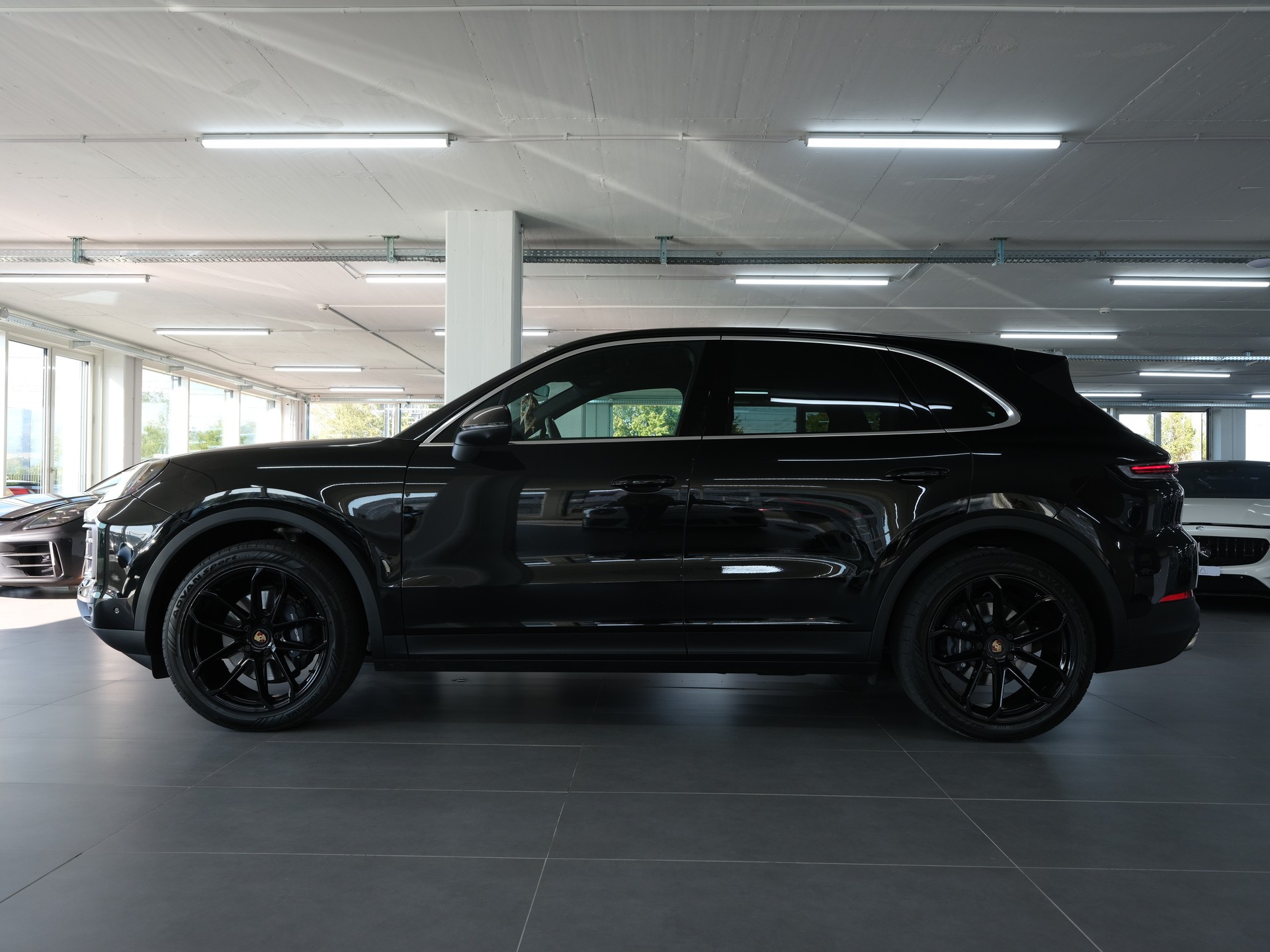 PORSCHE Cayenne Tiptronic *Panorama* *Porsche Aproved*-image-6