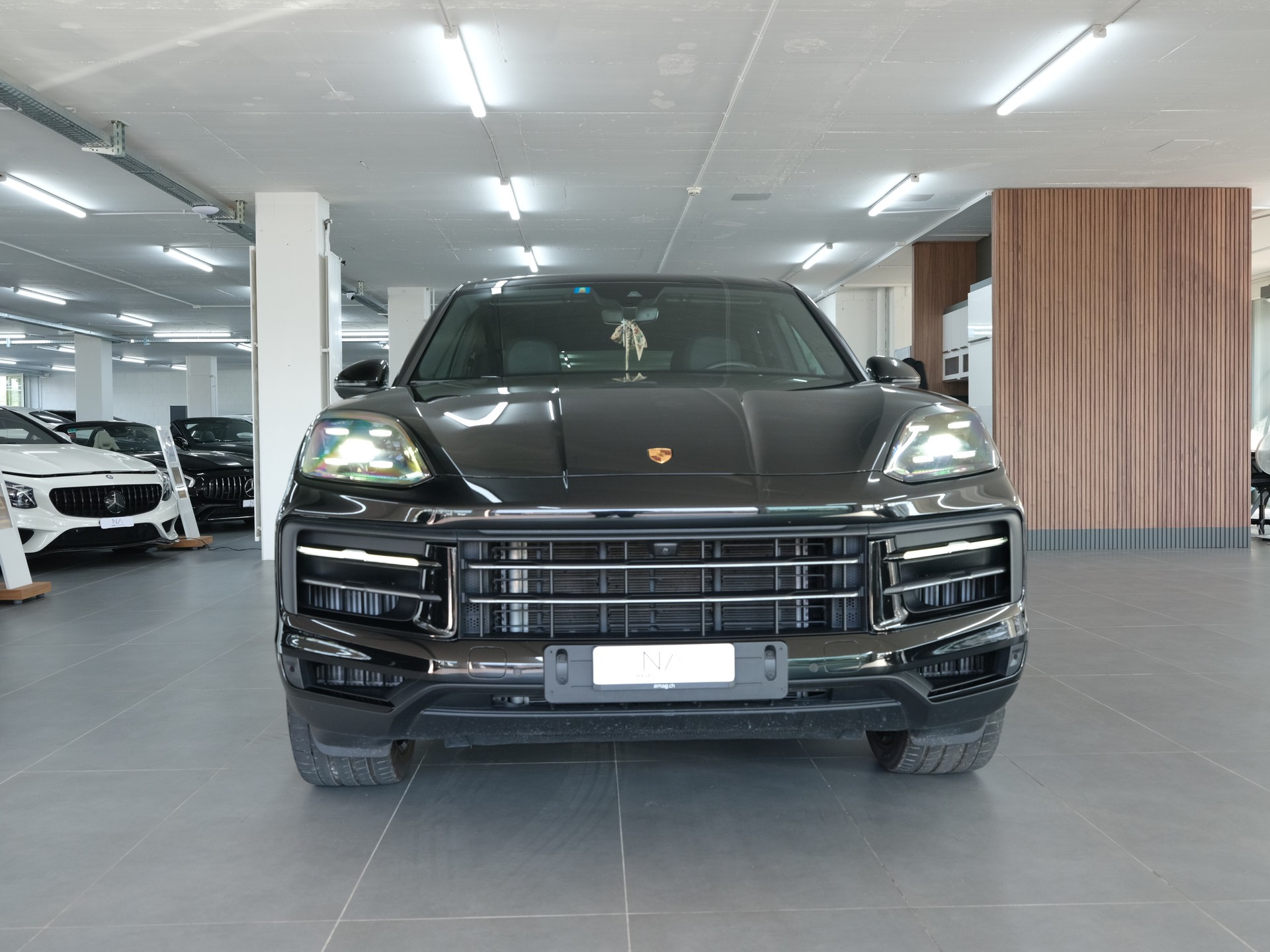 PORSCHE Cayenne Tiptronic *Panorama* *Porsche Aproved*-image-9