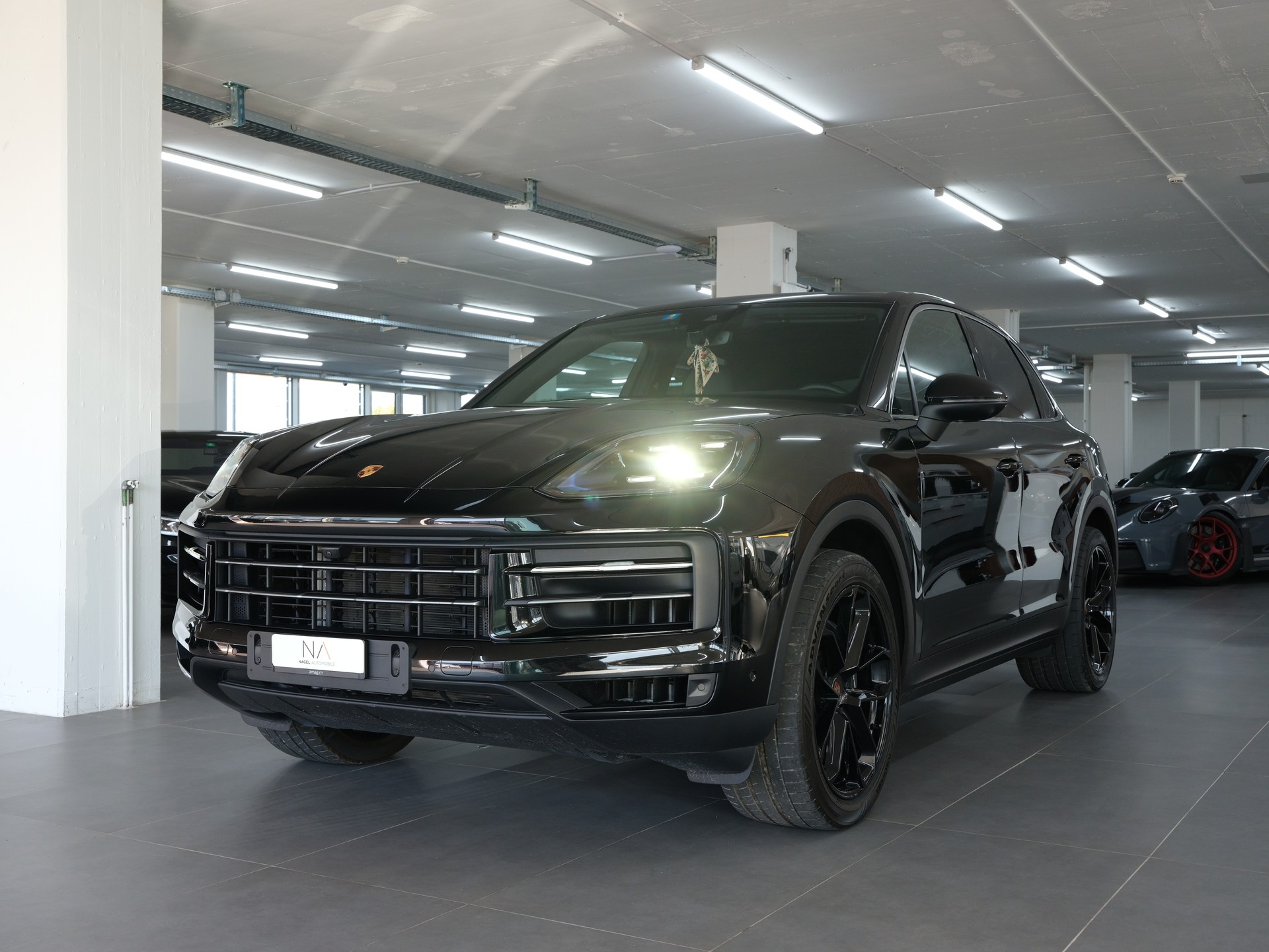 PORSCHE Cayenne Tiptronic *Panorama* *Porsche Aproved*-image-7