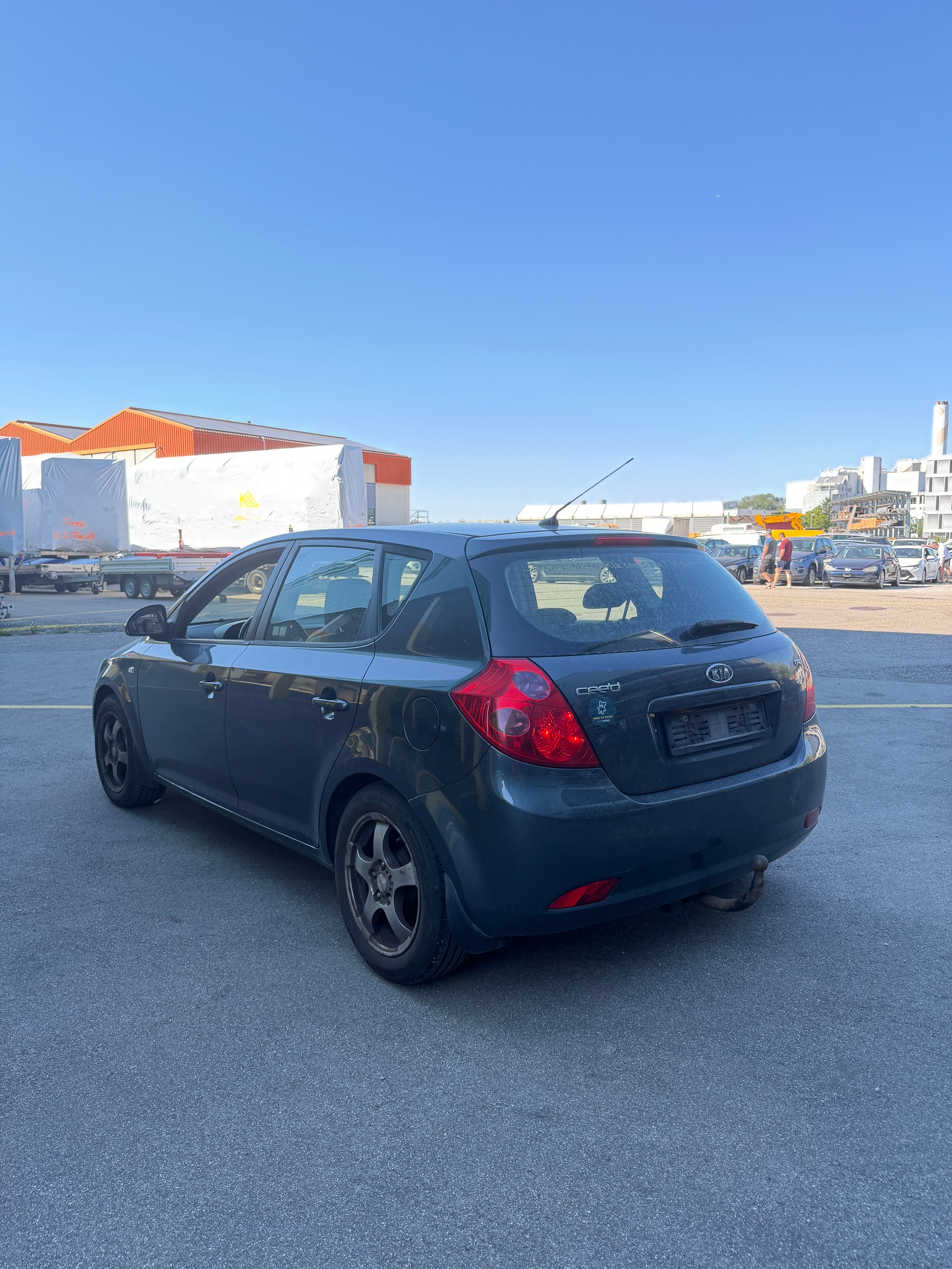 KIA Cee'd 1.6 CRDi Style-image-4