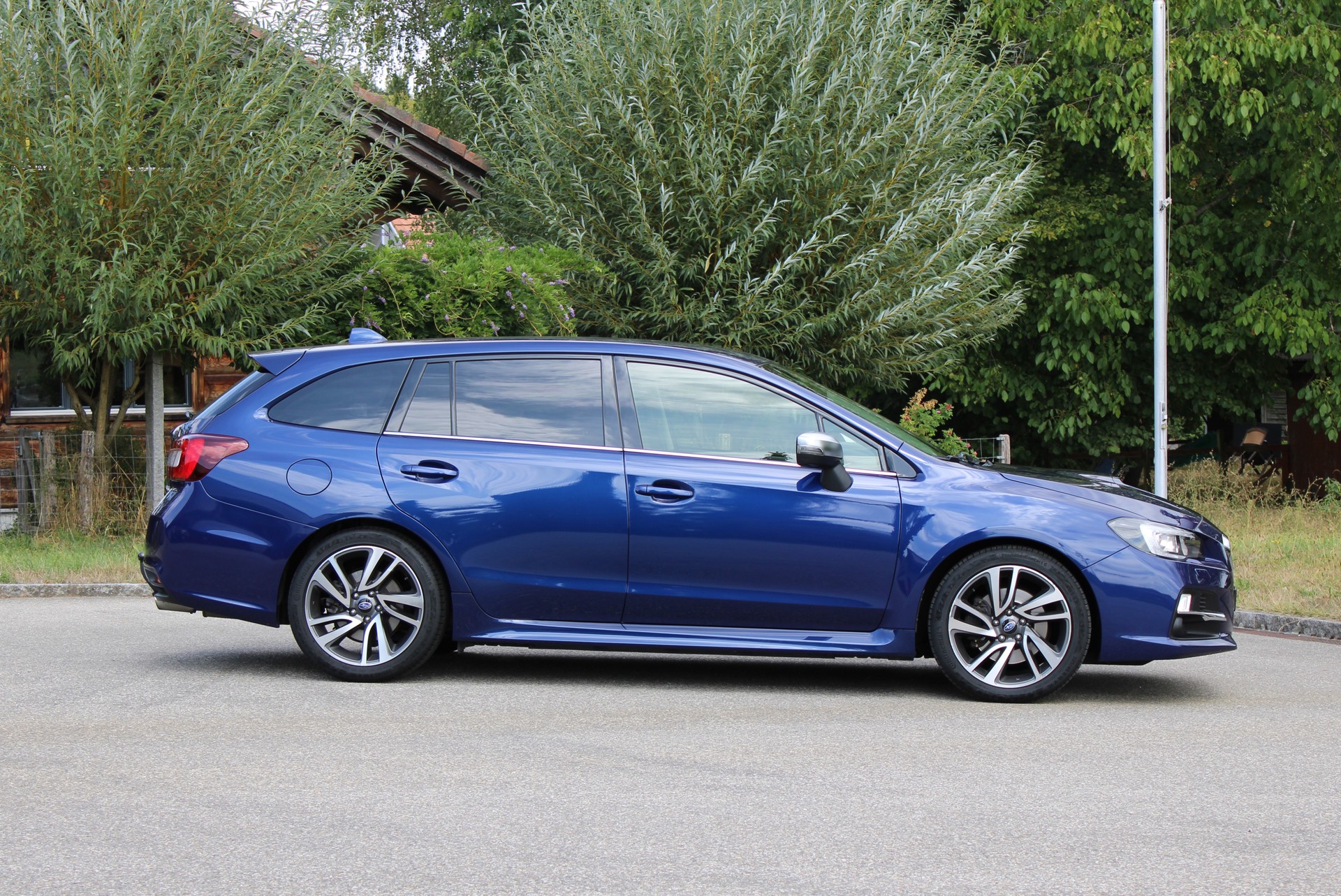 SUBARU Levorg 1.6DIT Swiss S AWD Lineartronic-image-4