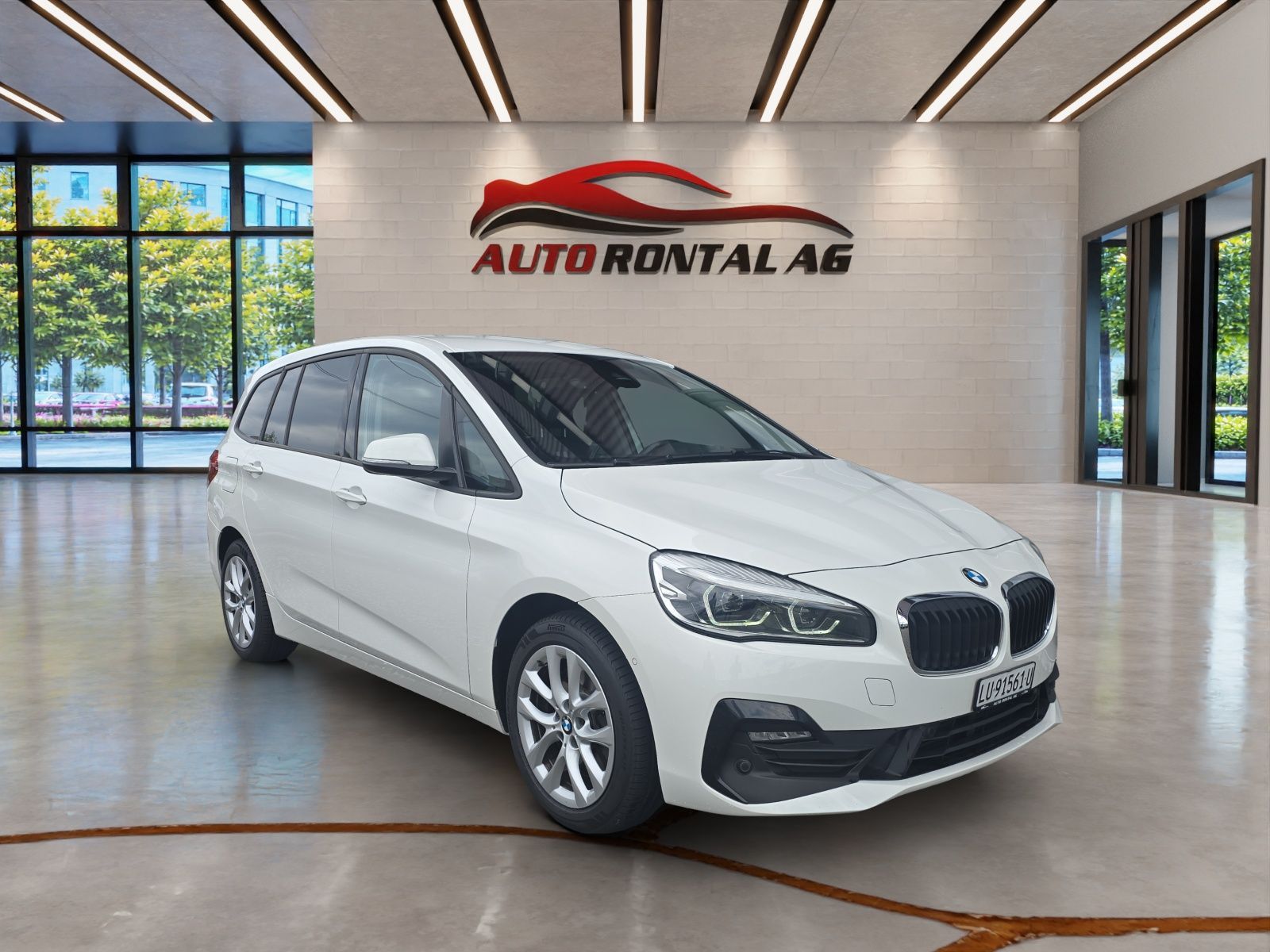 BMW 220 Gran Tourer 220d xDrive Gran Tourer Steptronic CH-Fahrzeug-showroom-element-1