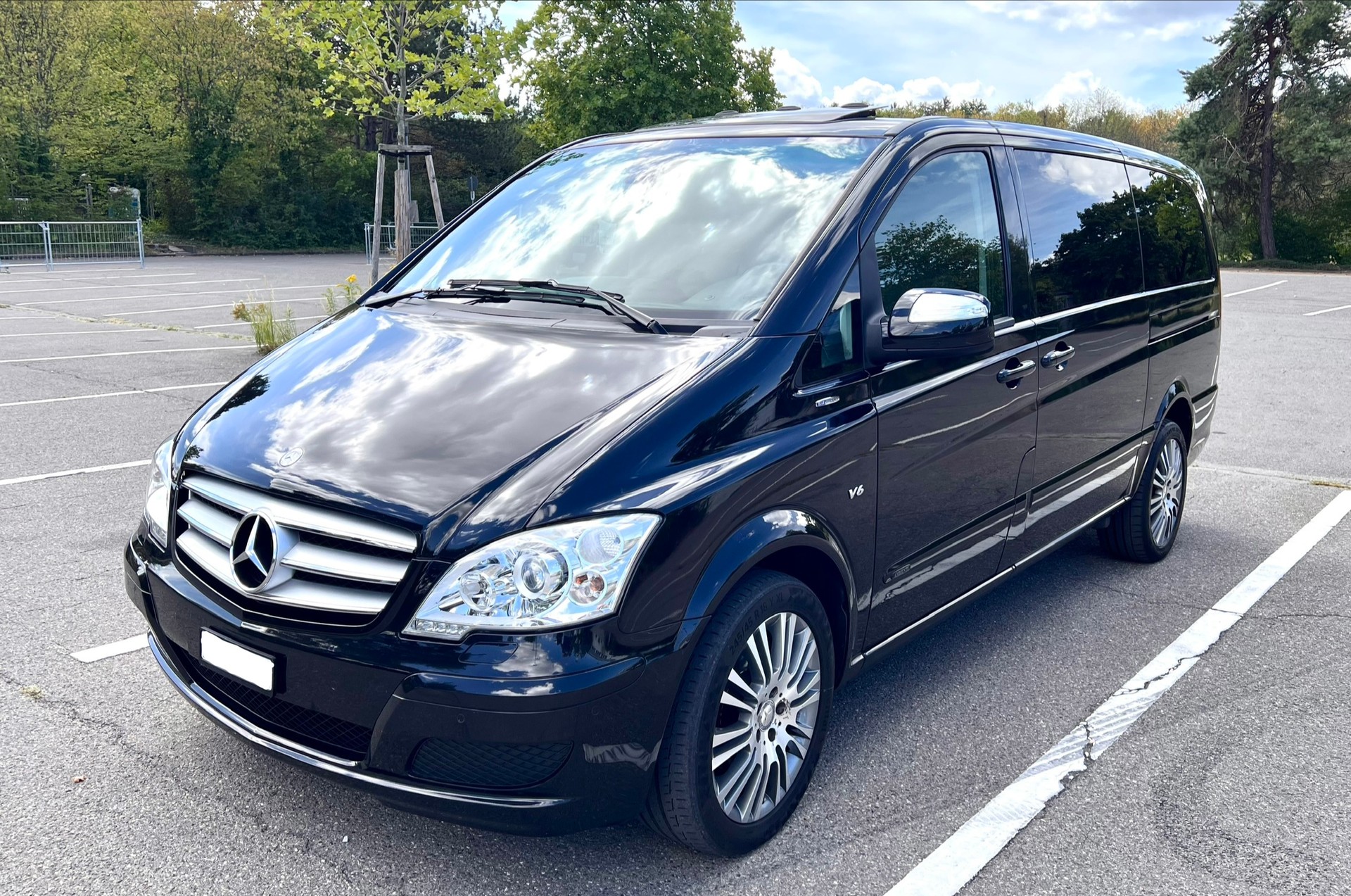 MERCEDES-BENZ 3.0 V6 CDI Ambiente Ed. lang-image-1