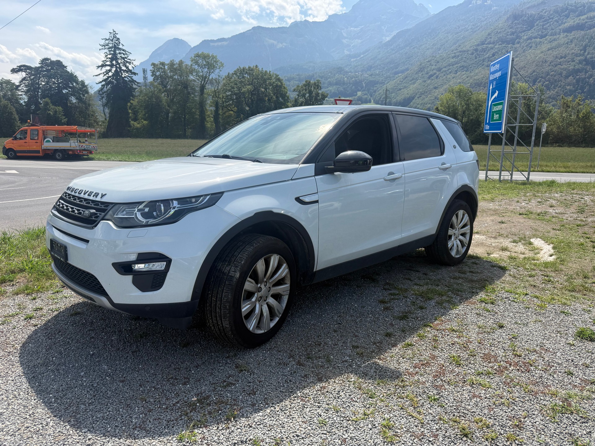 LAND ROVER Discovery Sport 2.0 Si4 HSE Luxury AT9-image-1