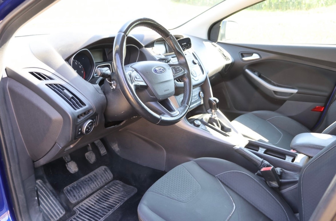 FORD Focus 1.5 SCTi Carving-image-5