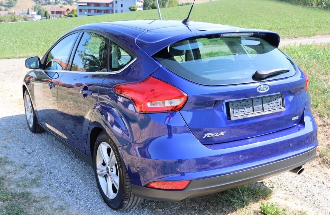 FORD Focus 1.5 SCTi Carving-image-2