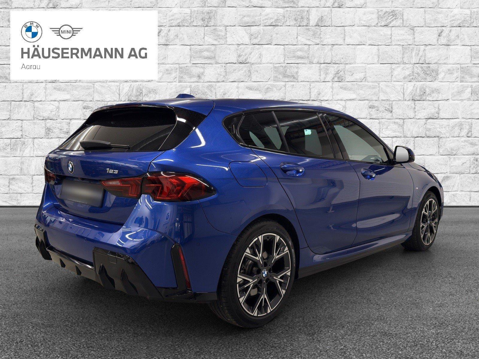 BMW 123 xDrive M SPORT-image-4