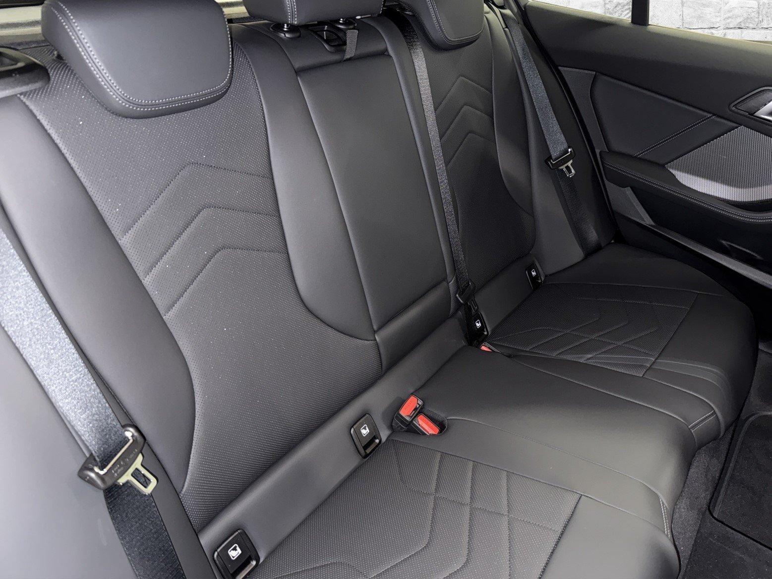 BMW 123 xDrive-image-18