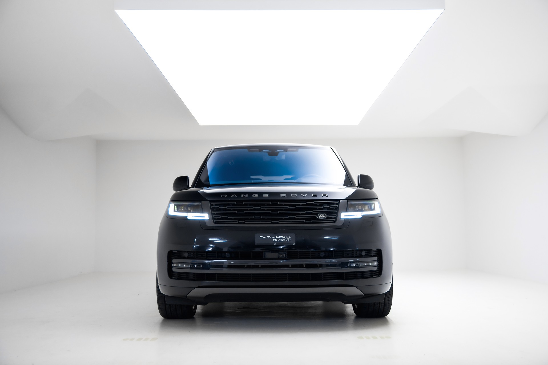 LAND ROVER Range Rover LWB 7 Plätze D350 3.0D I6 MHEV SE Automatic-image-4