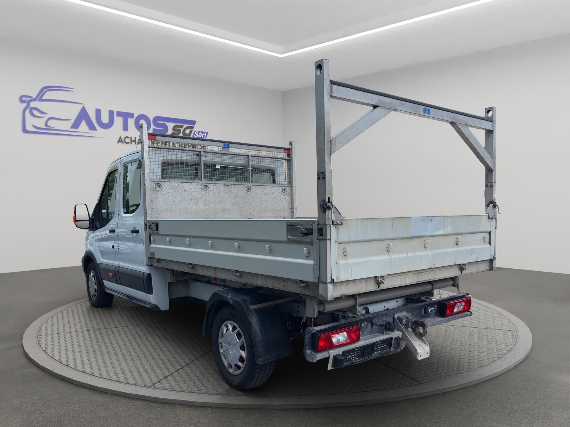 FORD Transit 350 L3 Trend 2.0 TDCi 130 RWD-image-7