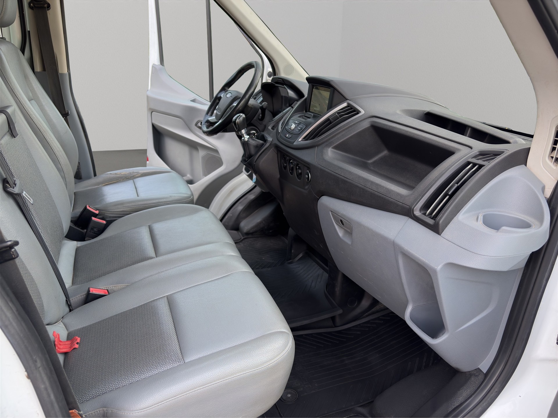 FORD Transit 350 L3 Trend 2.0 TDCi 130 RWD-image-12