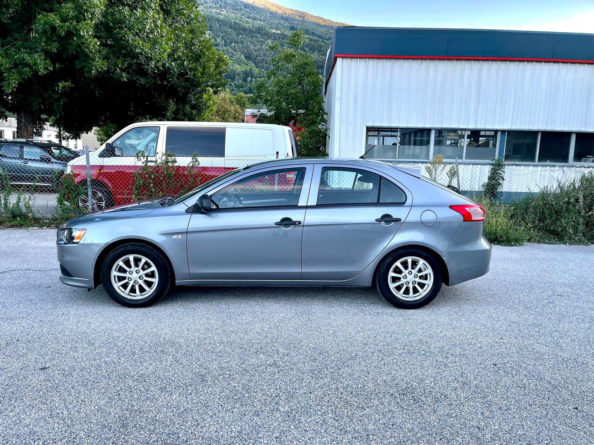 MITSUBISHI Lancer Sportback 1.6 Goal-image-28