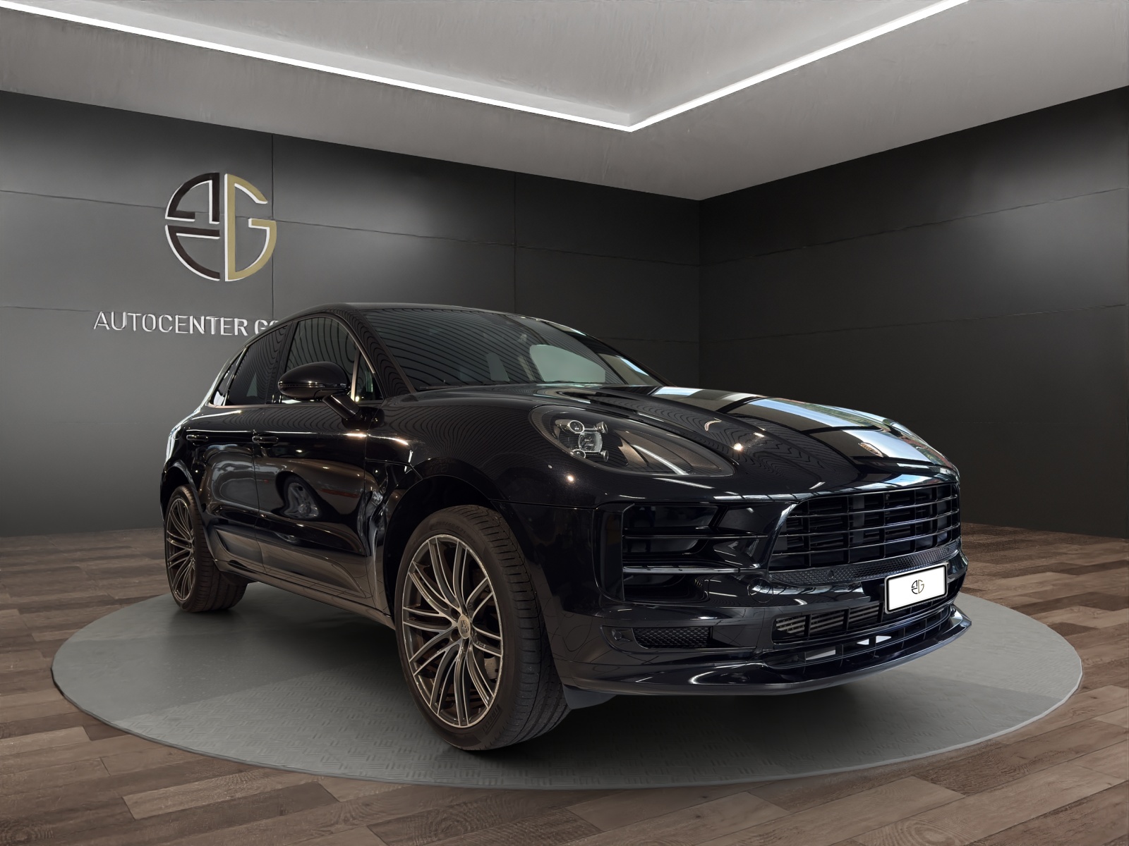 PORSCHE Macan PDK-image-5