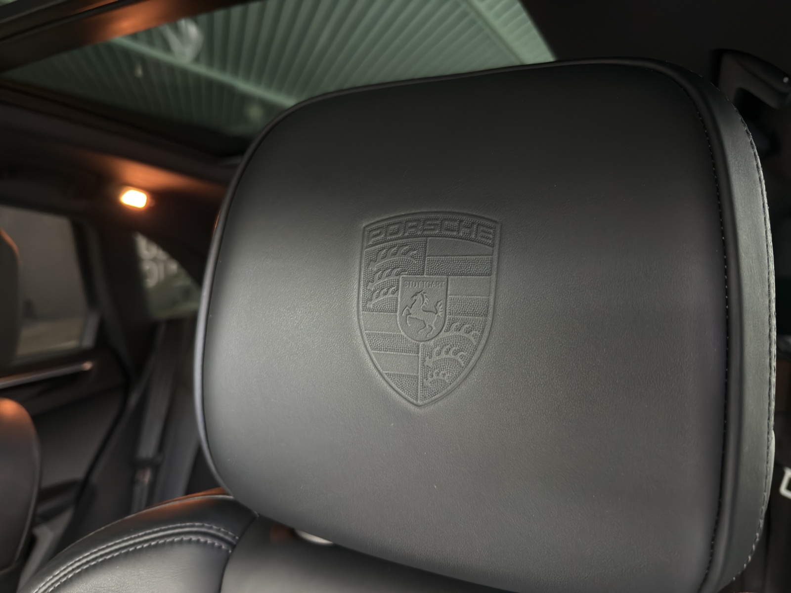 PORSCHE Macan PDK-image-17