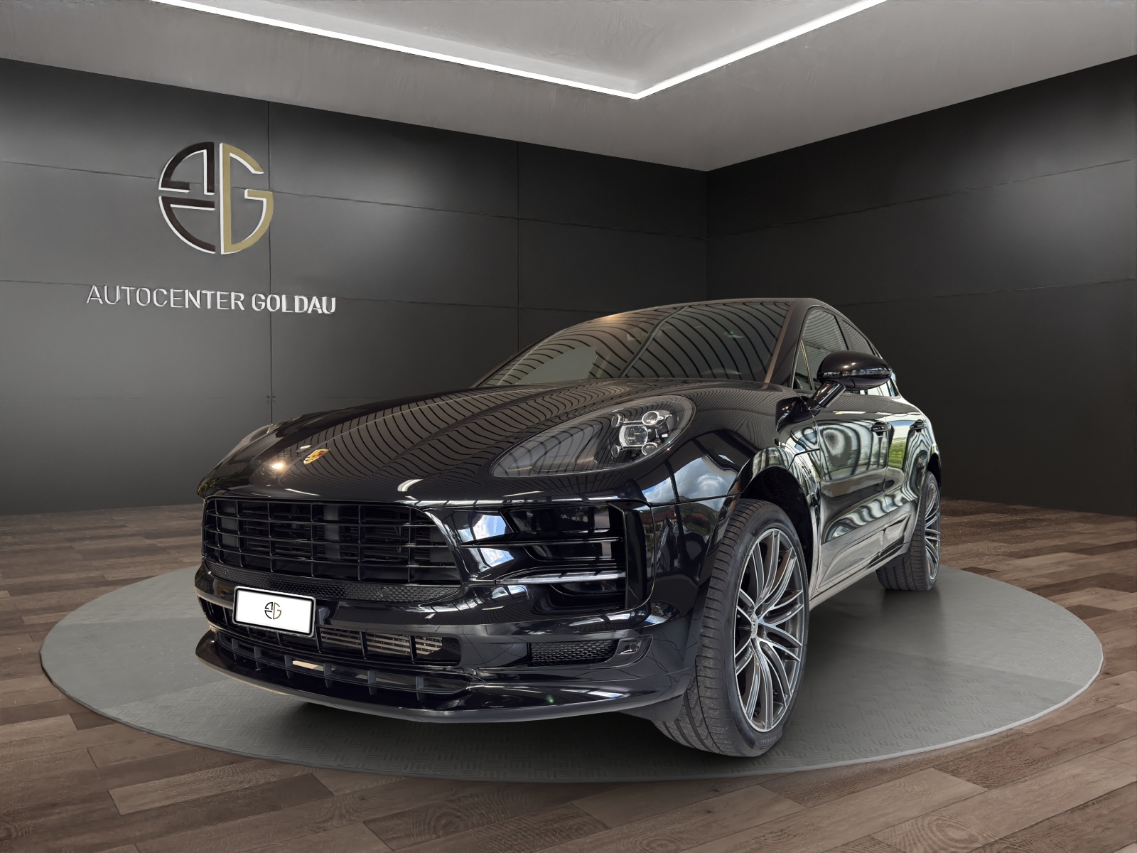 PORSCHE Macan PDK-image-0