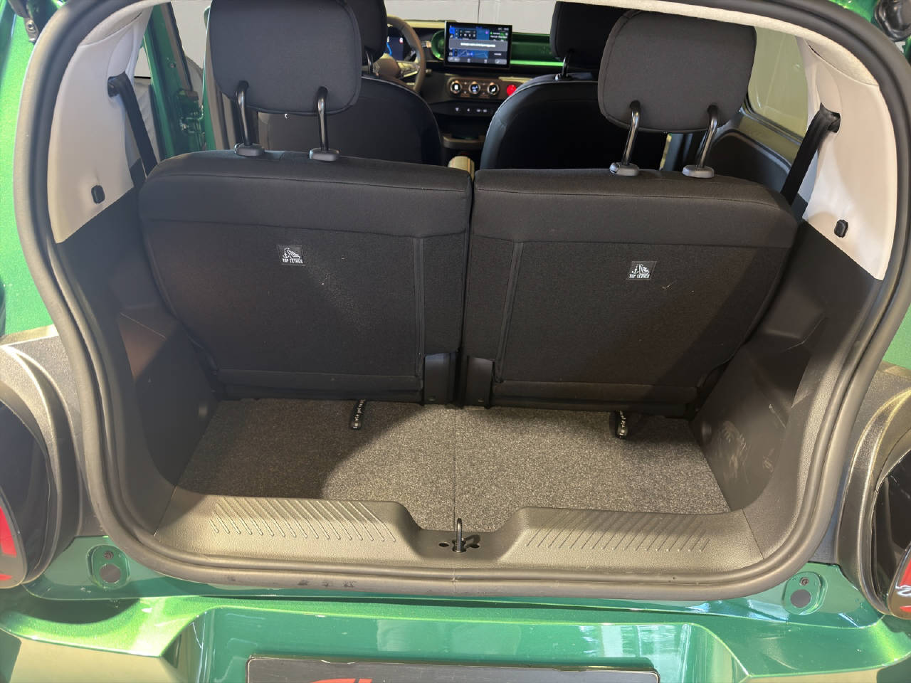 RENAULT Twingo E-Tech Urban Range techno-image-6