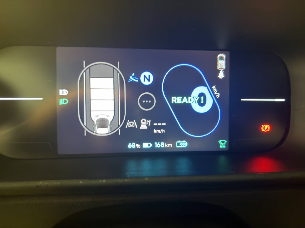 RENAULT Twingo E-Tech Urban Range techno-image-7