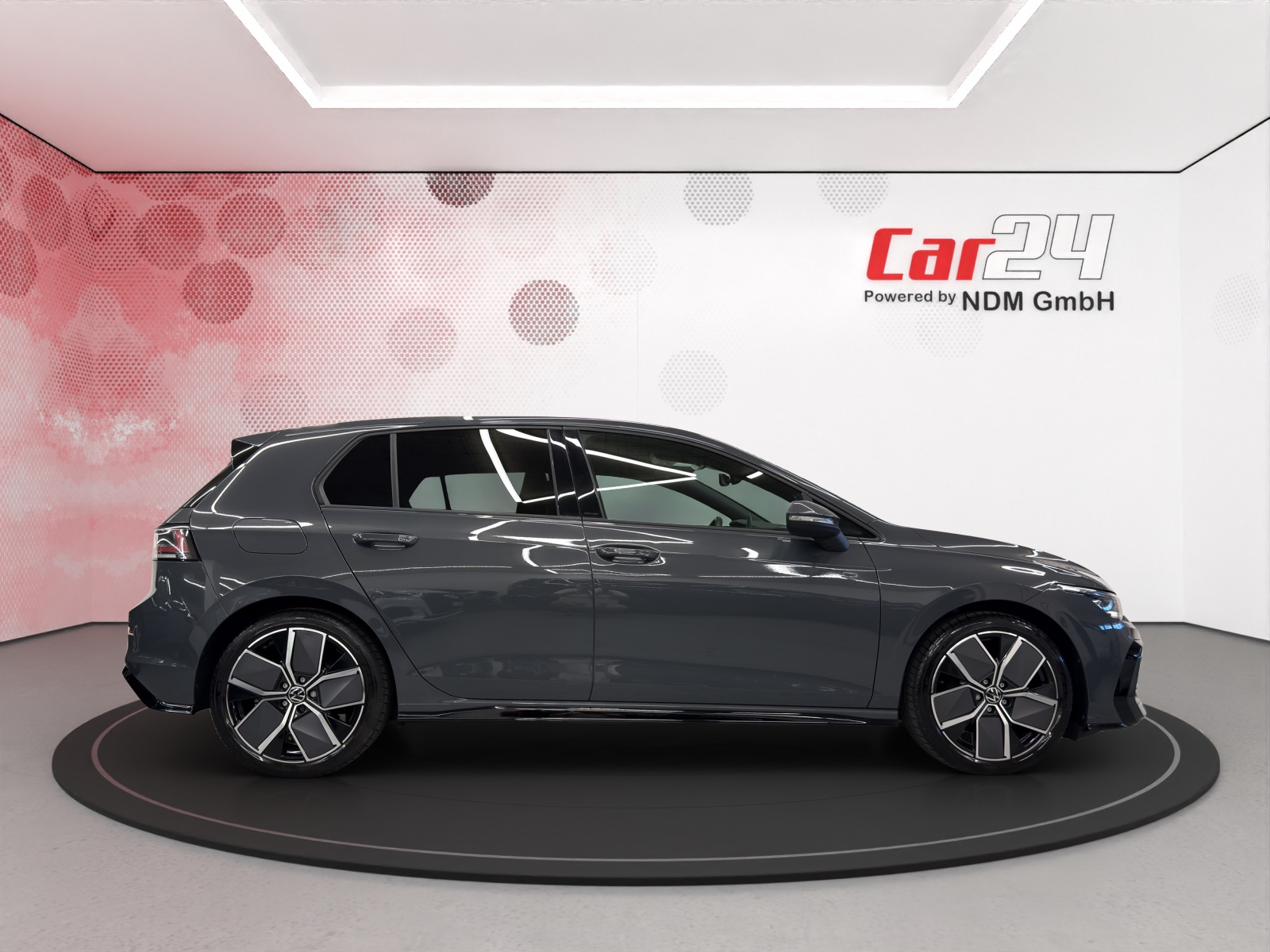 VW Golf 1.5 e TSI mHEV R-Line DSG * CH-Fahrzeug *-image-3