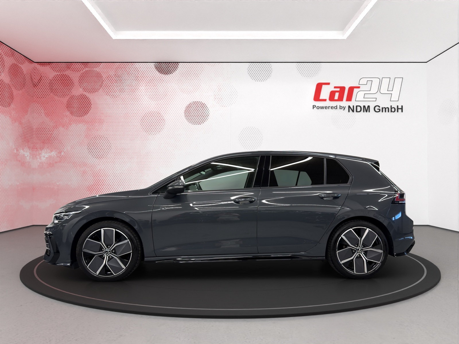 VW Golf 1.5 e TSI mHEV R-Line DSG * CH-Fahrzeug *-image-7