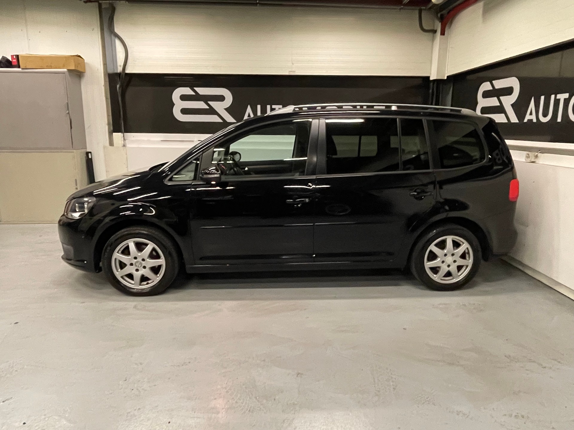 VW Touran 1.4 TSI Comfortline 7-Plätze-image-2