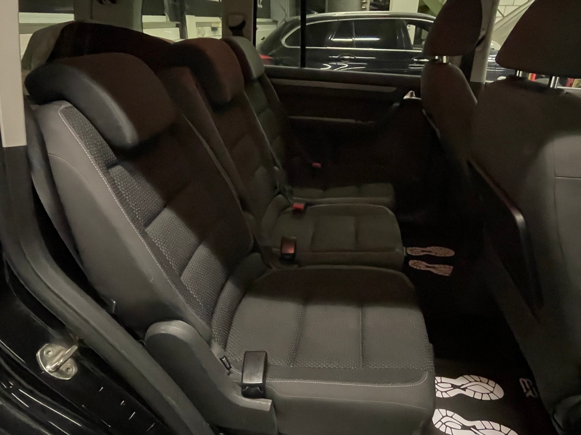 VW Touran 1.4 TSI Comfortline 7-Plätze-image-13